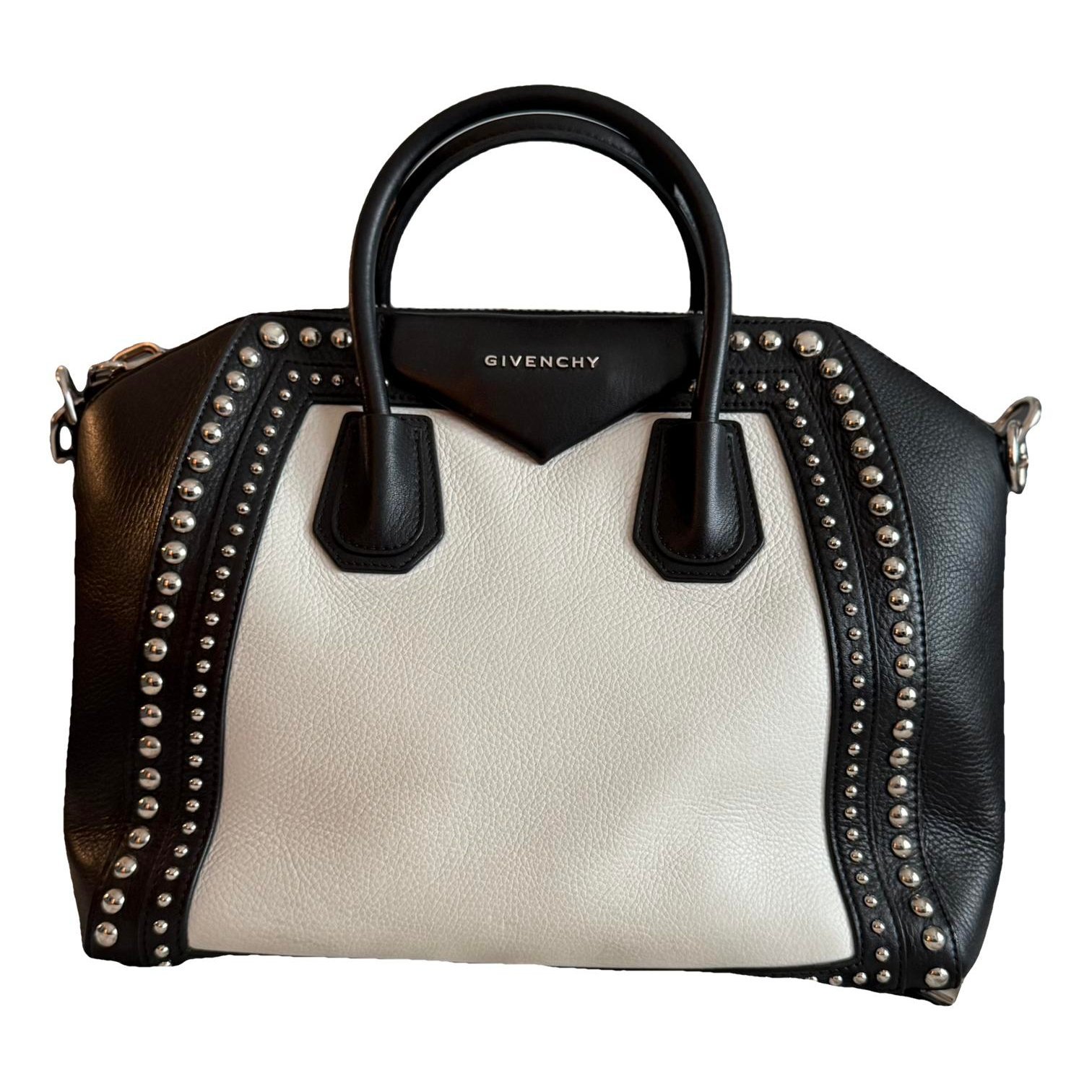 Givenchy Antigona leather handbag