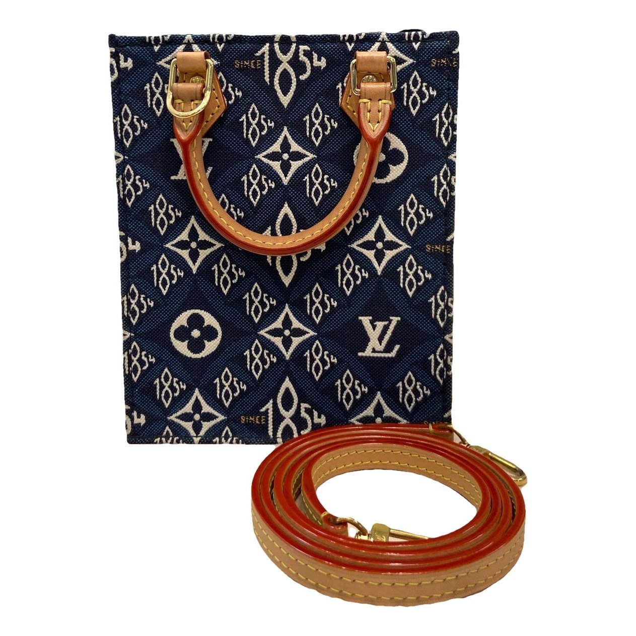 Plat leather handbag