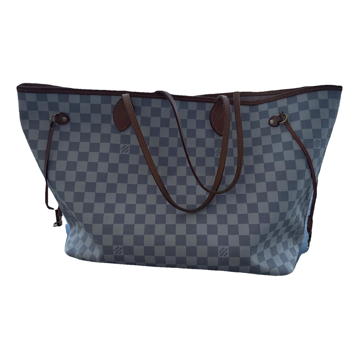 Neverfull leather clutch bag
