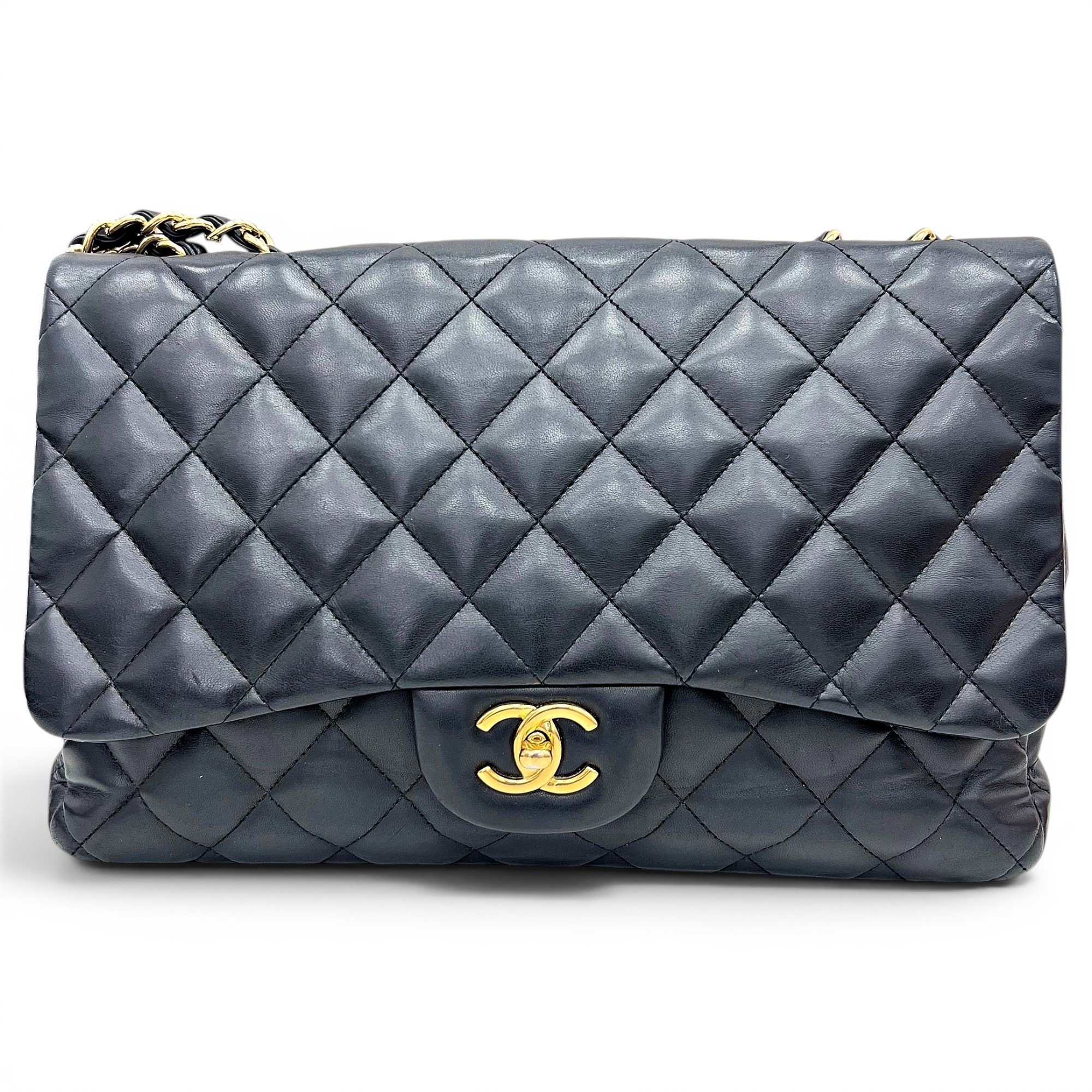 Timeless/Classique leather crossbody bag