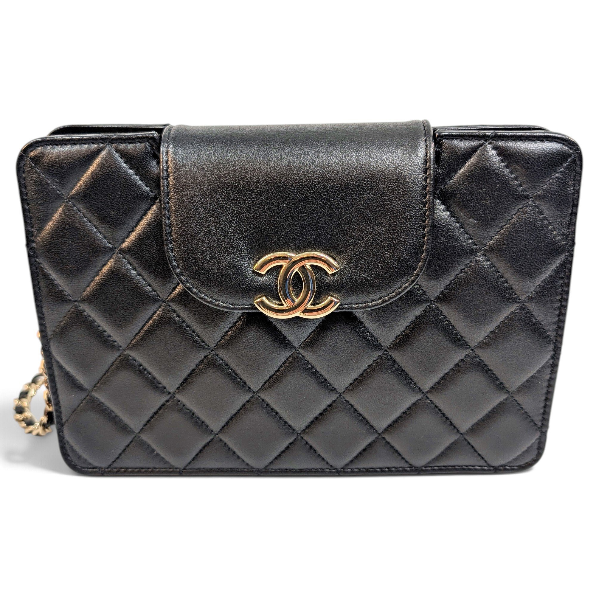 Chanel Leather crossbody bag