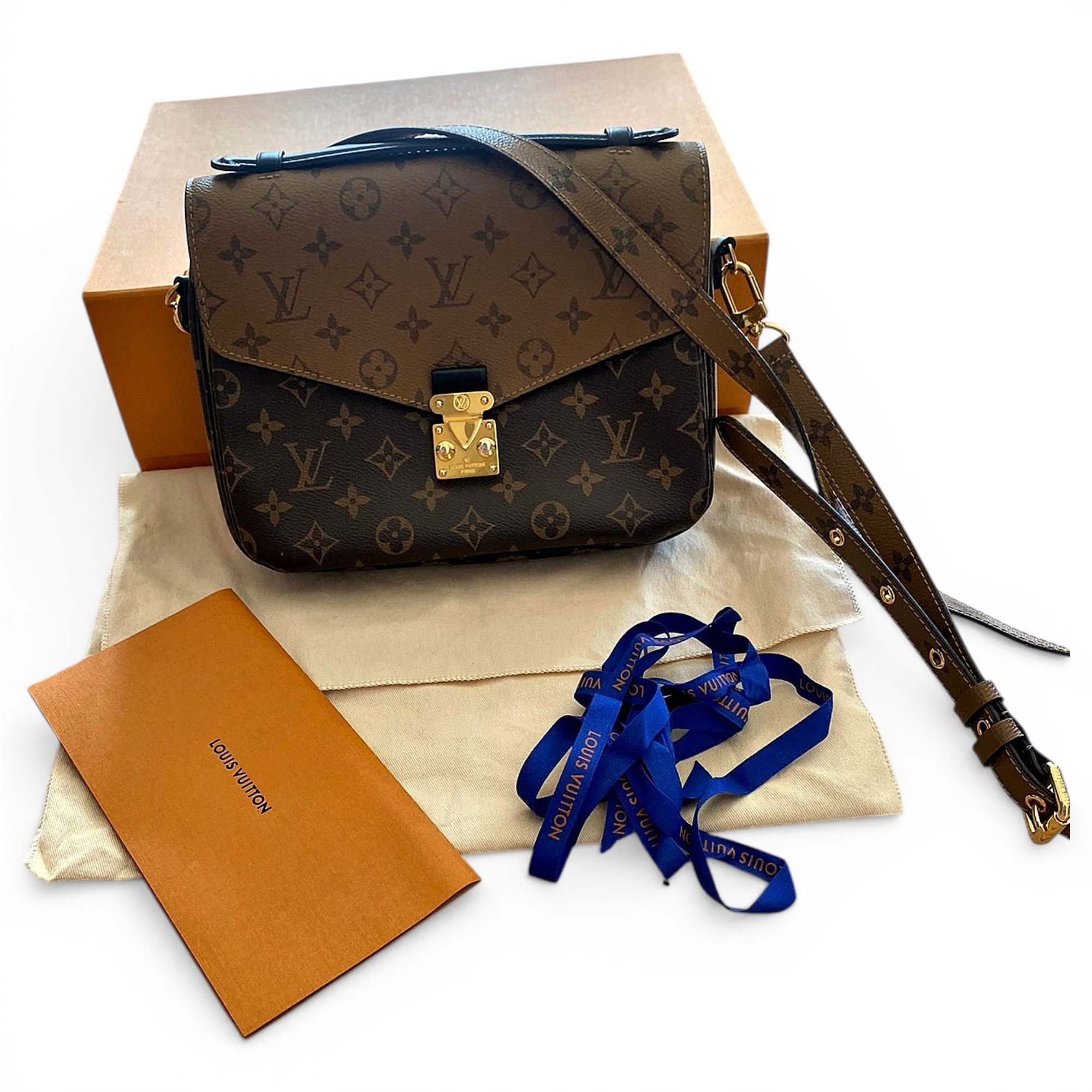 Metis leather crossbody bag