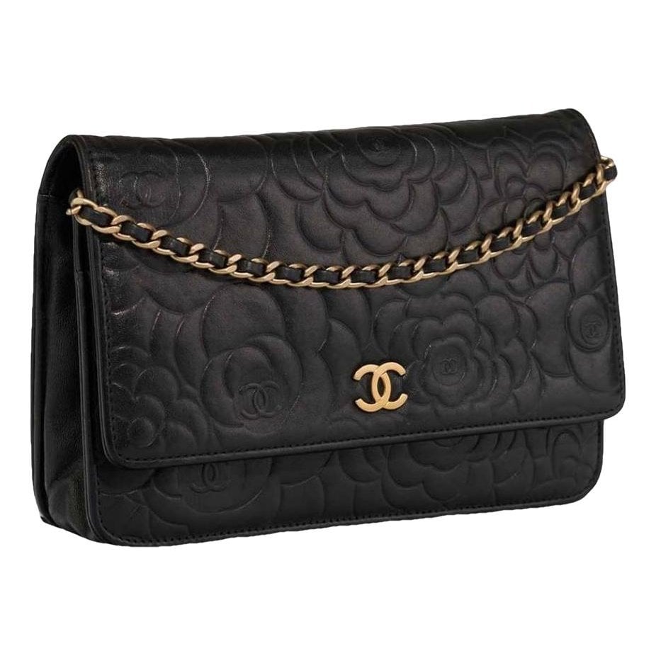 Wallet On Chain Timeless/Classique leather crossbody bag