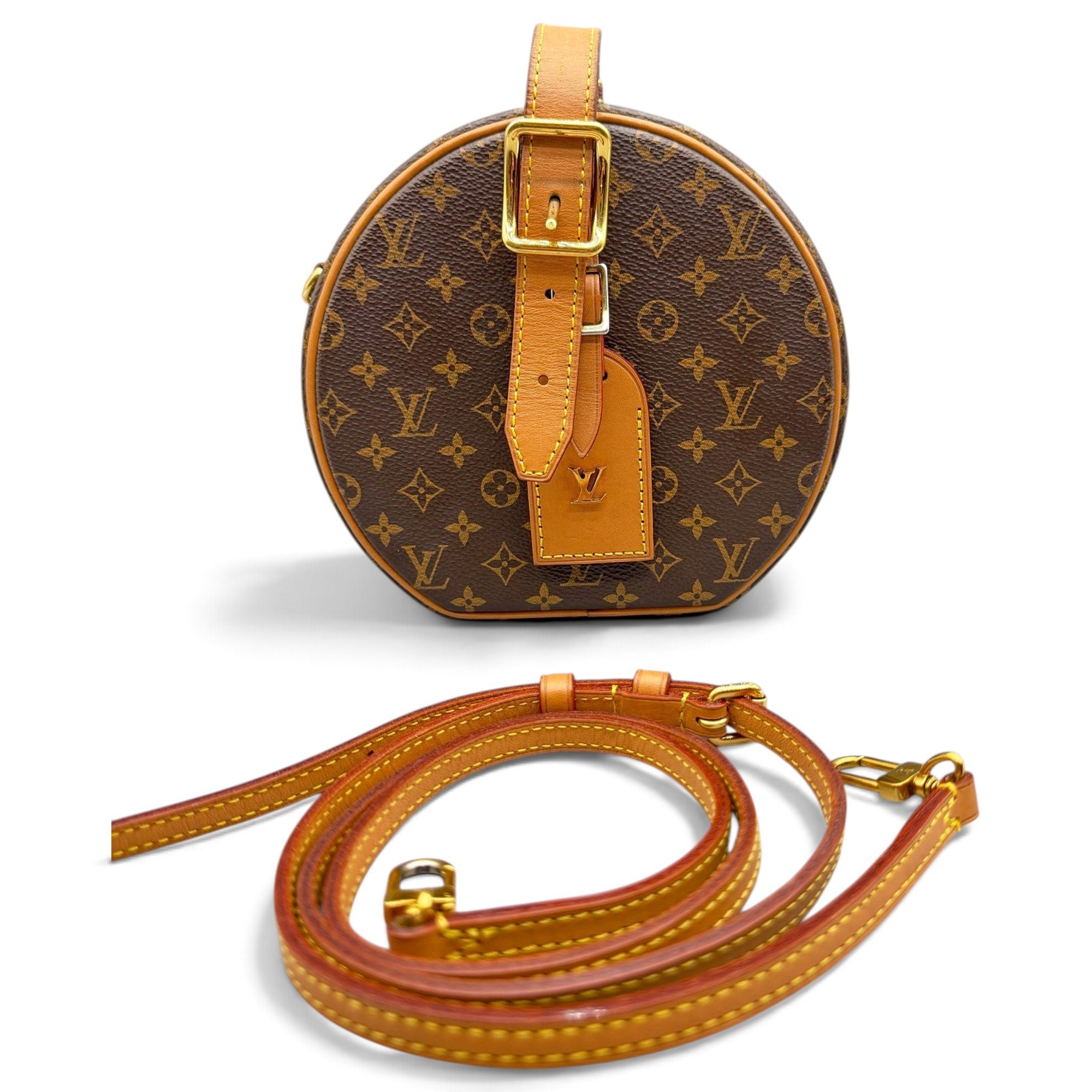 Boîte chapeau souple leather handbag