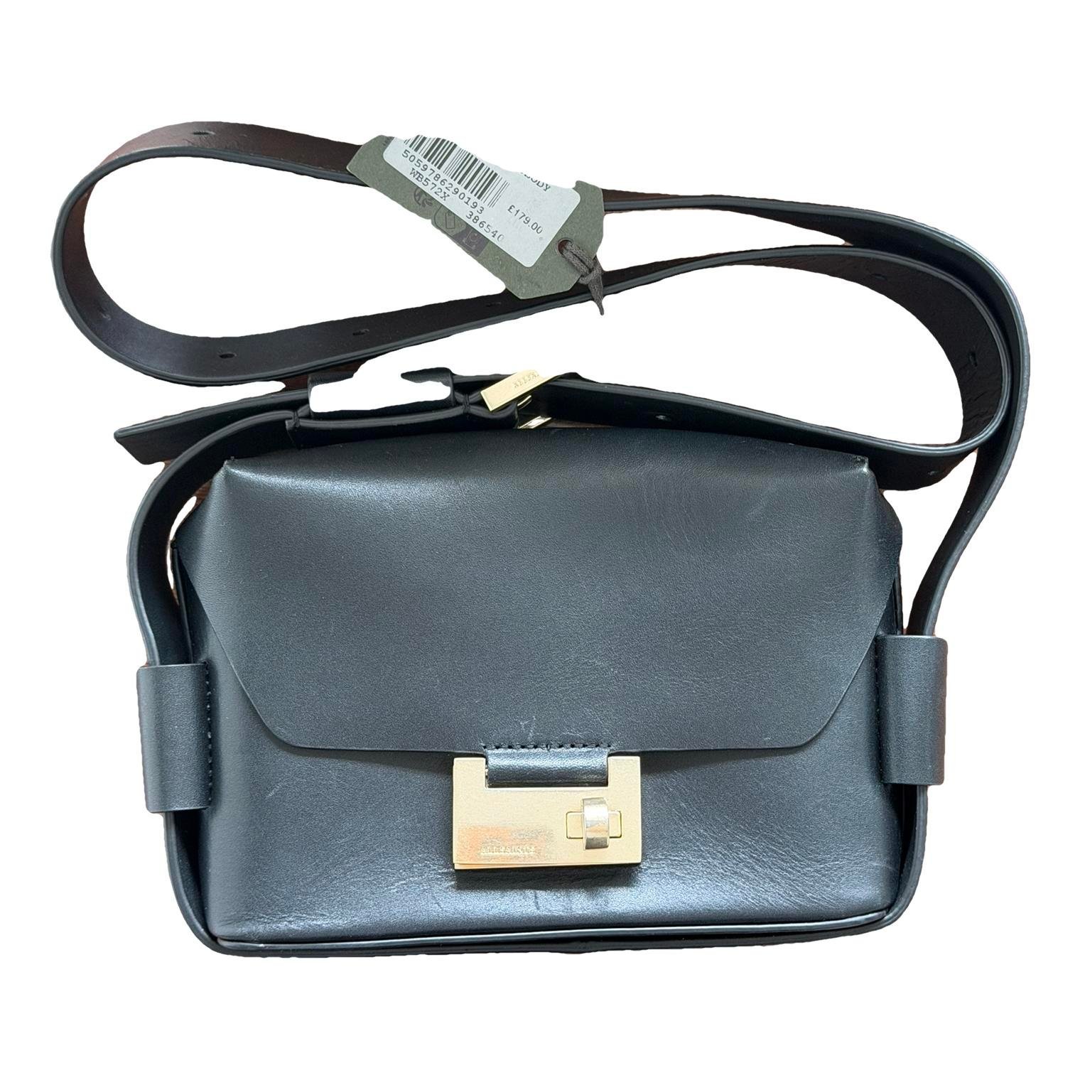 Leather crossbody bag