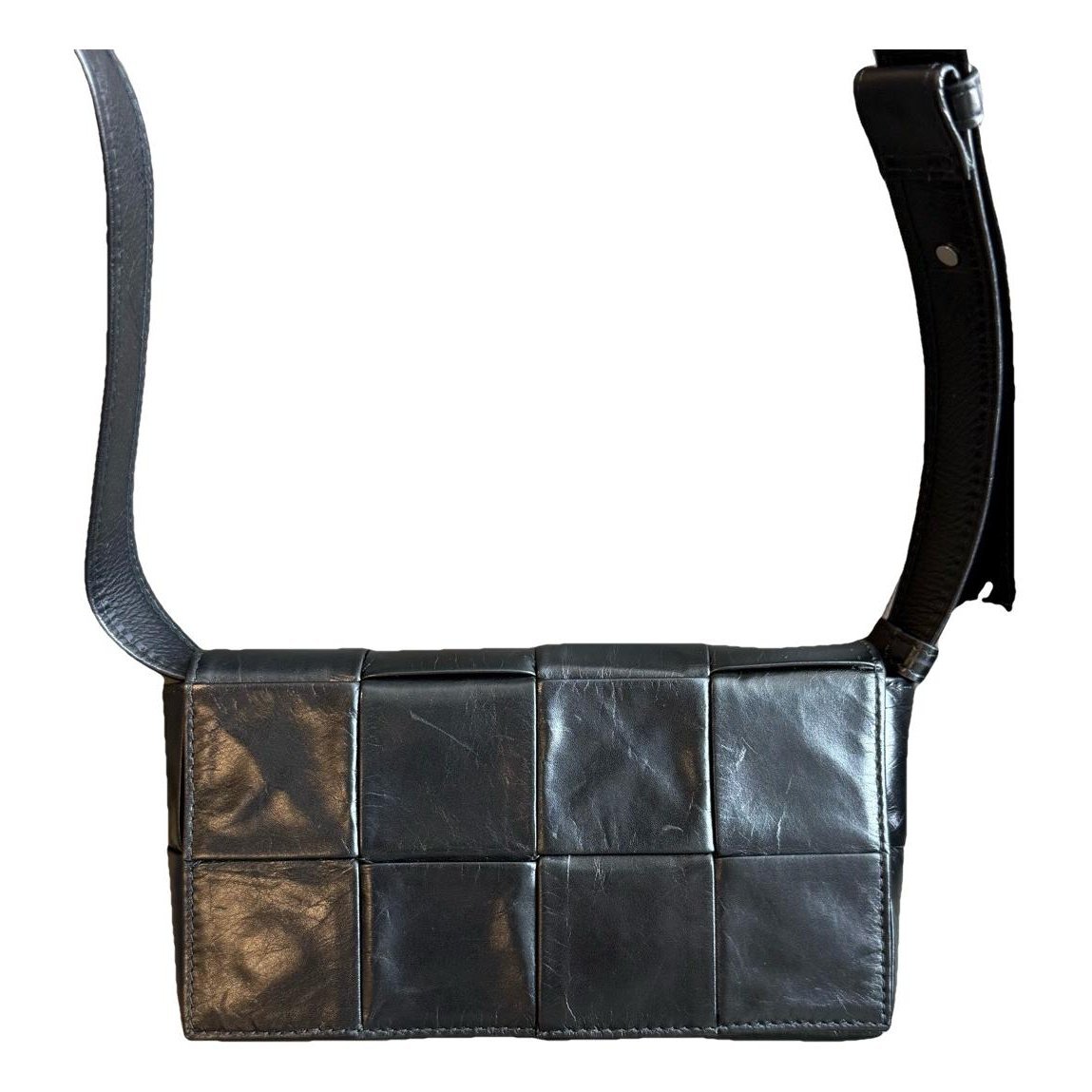 Cassette leather handbag