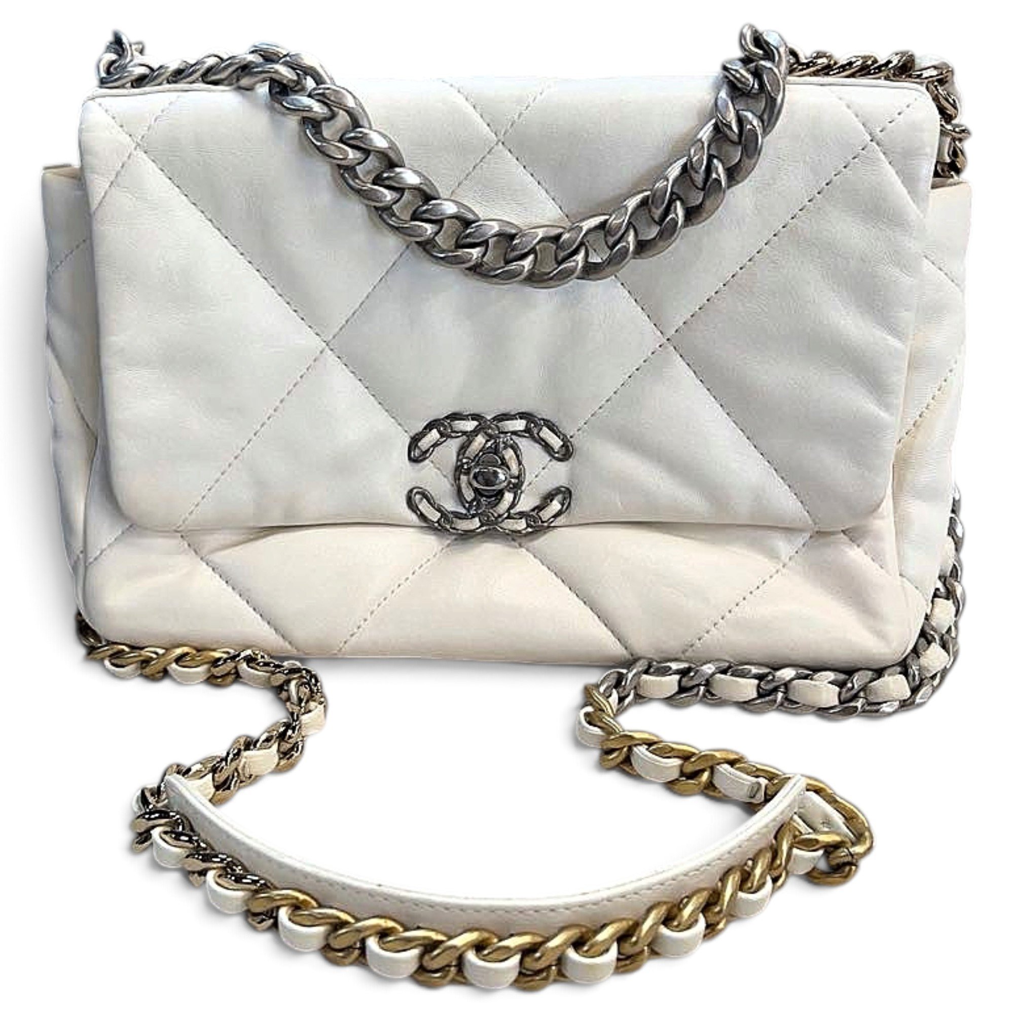 Chanel 19 leather handbag