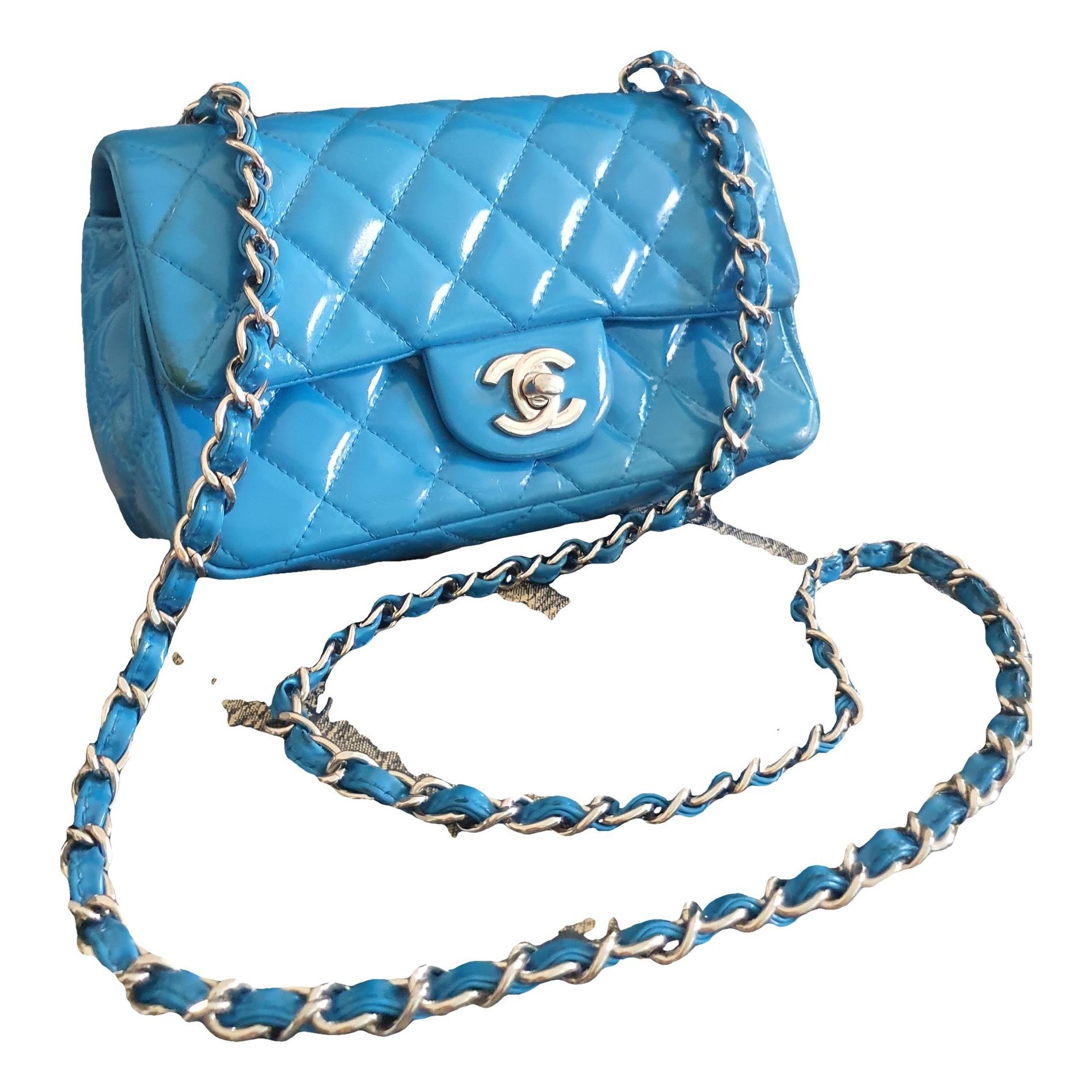 Timeless/Classique leather crossbody bag