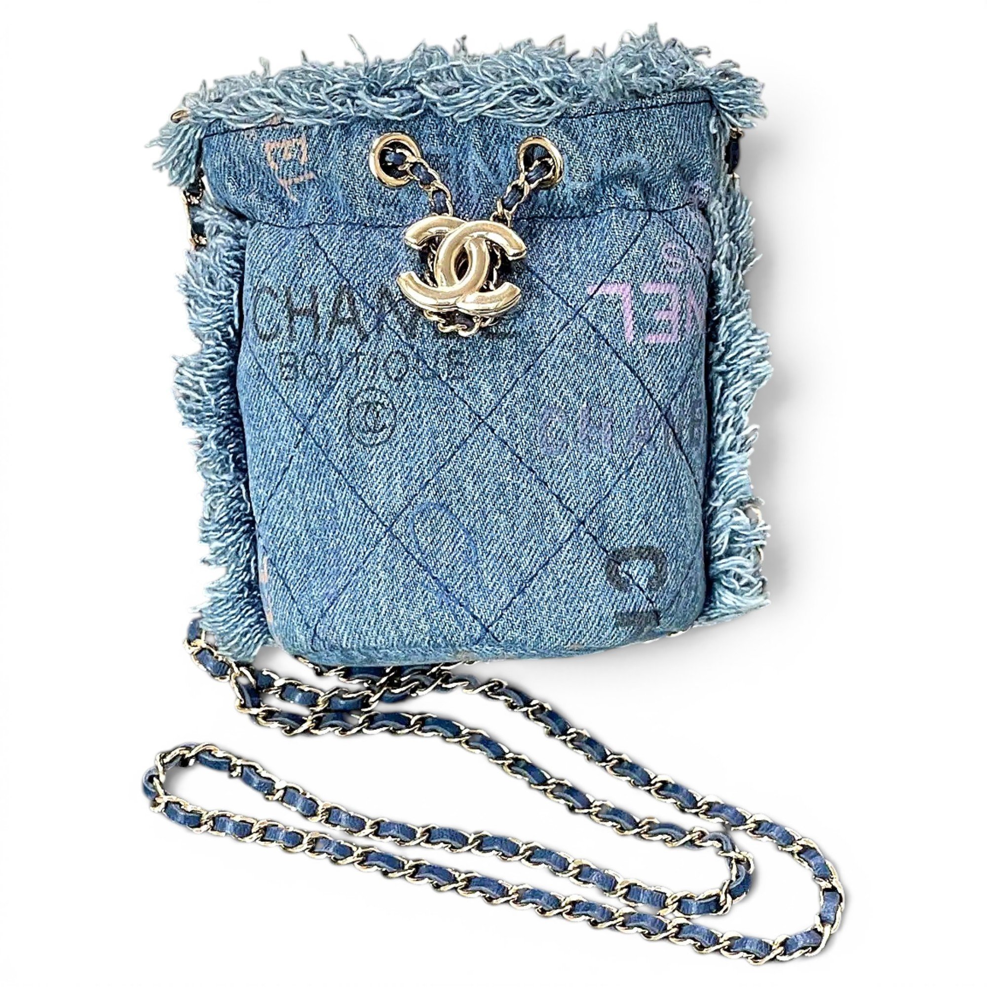 Gabrielle Bucket crossbody bag