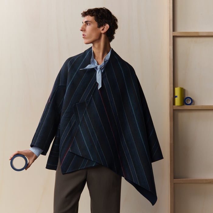Cold Colors Single-sleeved Reversible Cape