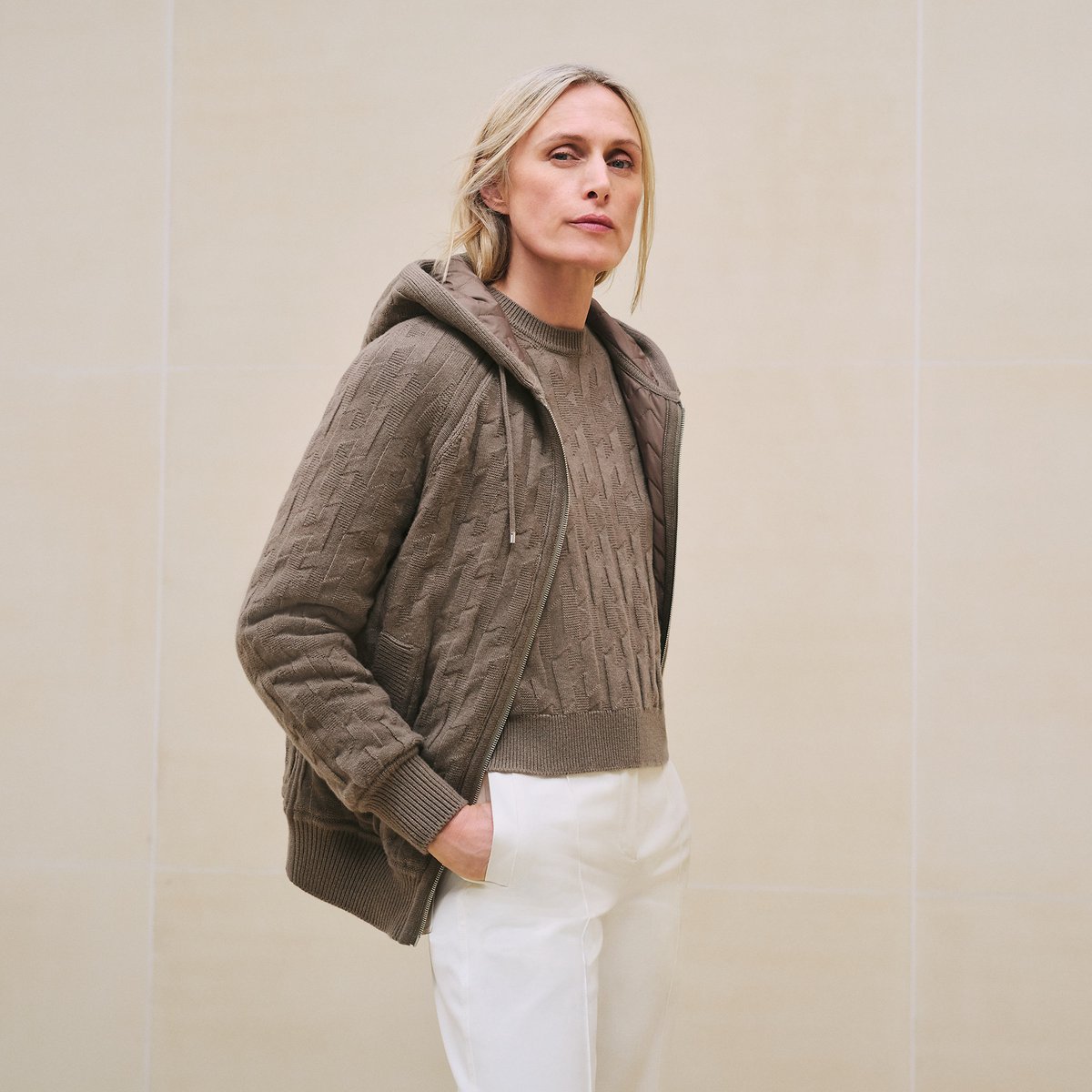 "H" Zipped hooded jacket