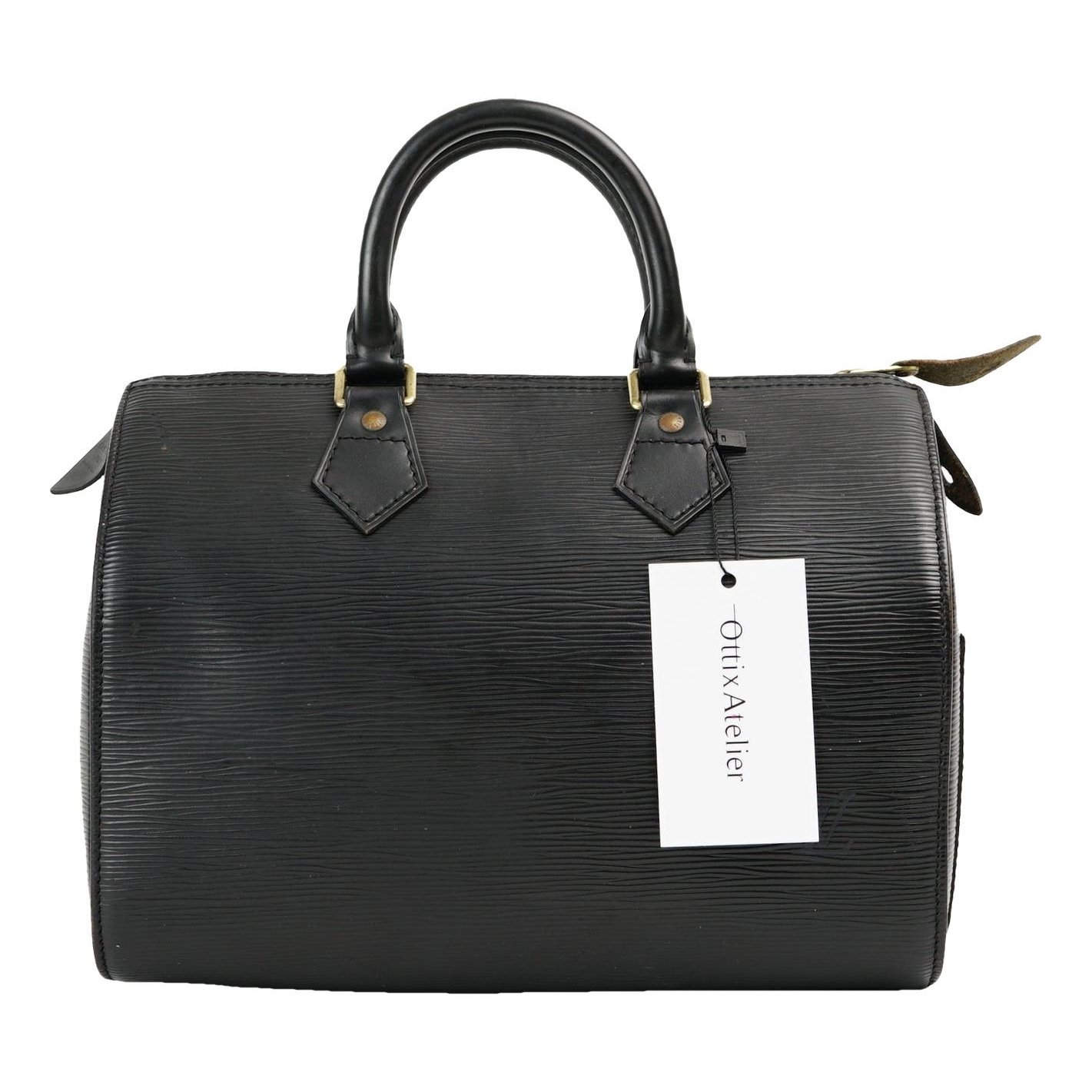 Speedy leather handbag