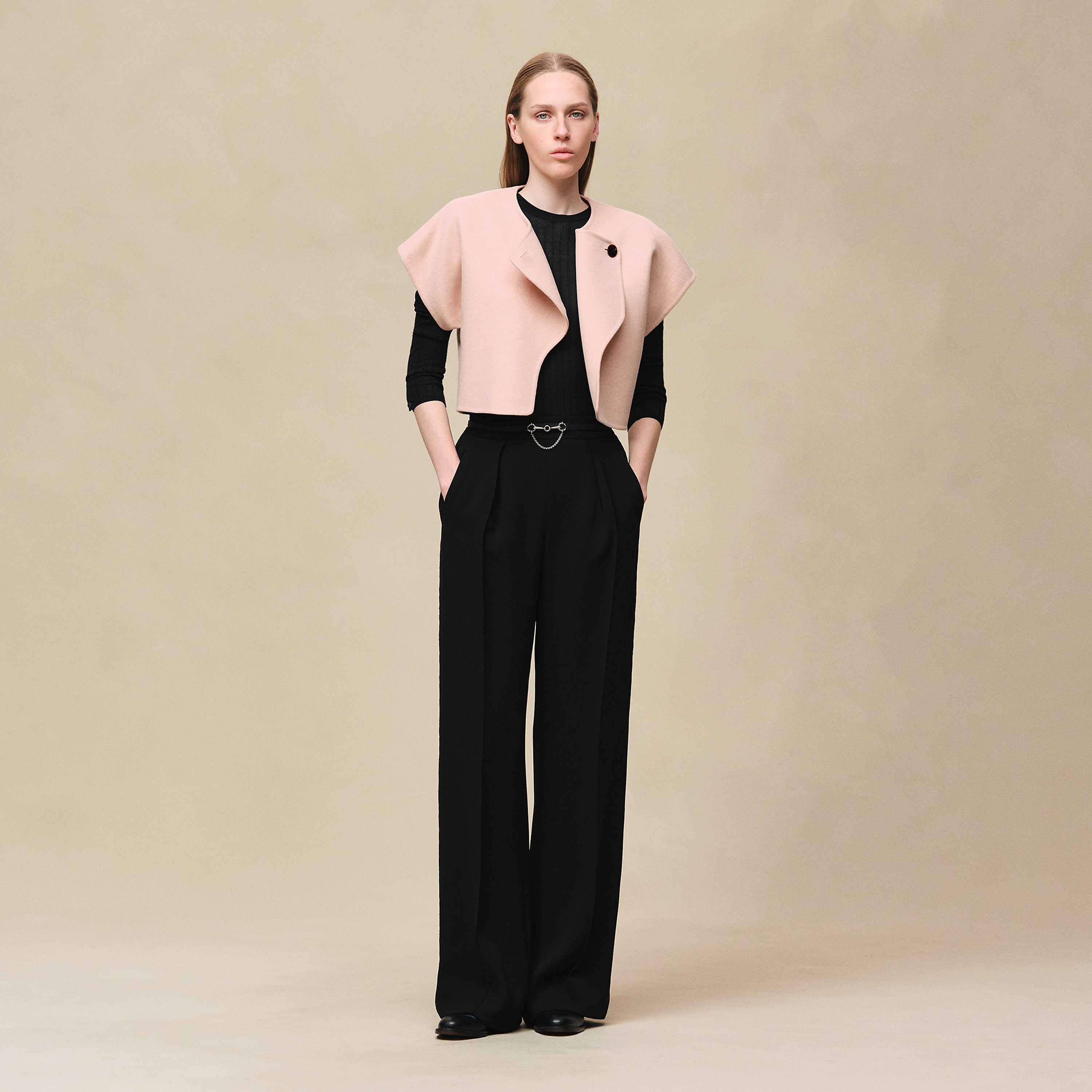 Short-sleeve bolero jacket