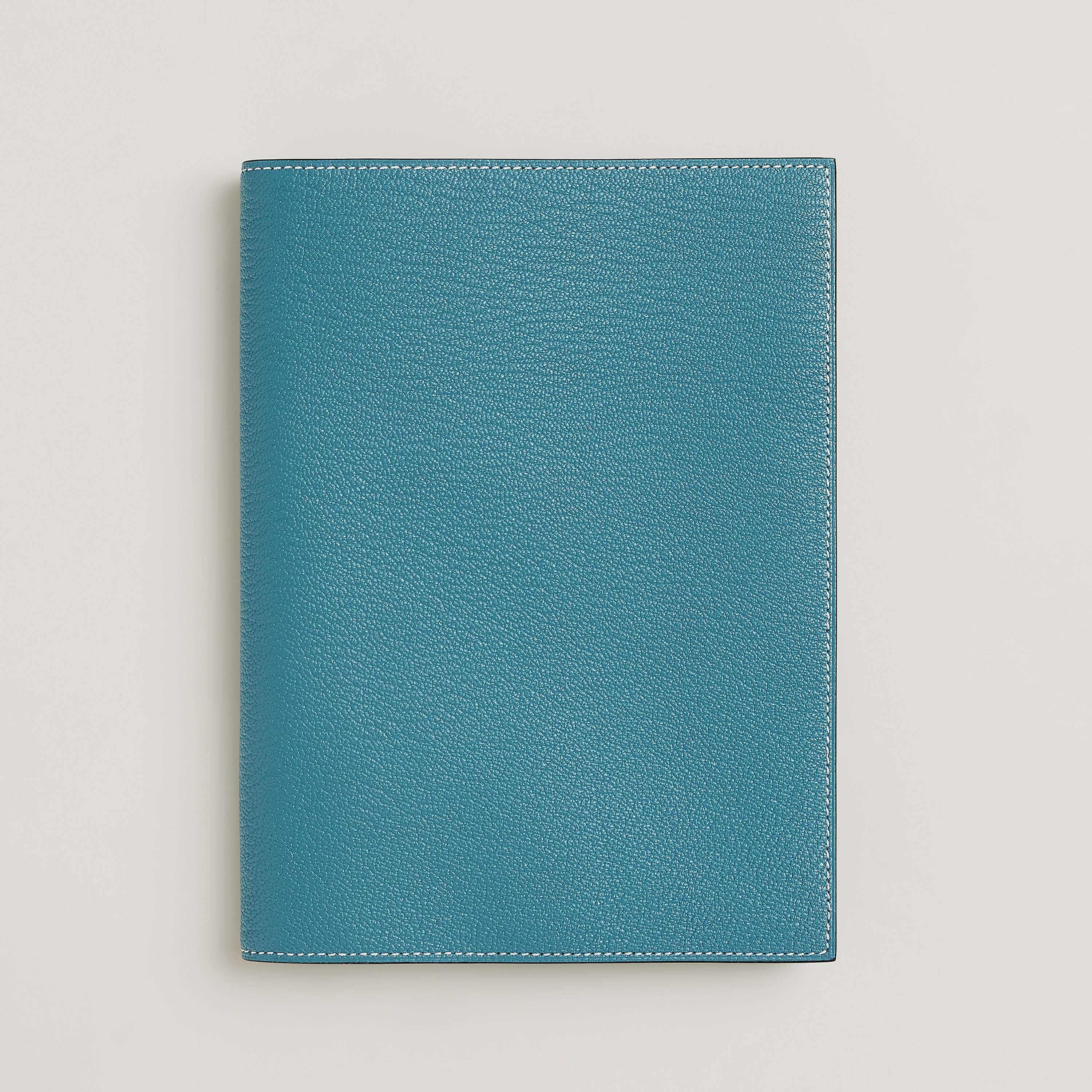 Globe-Trotter agenda cover