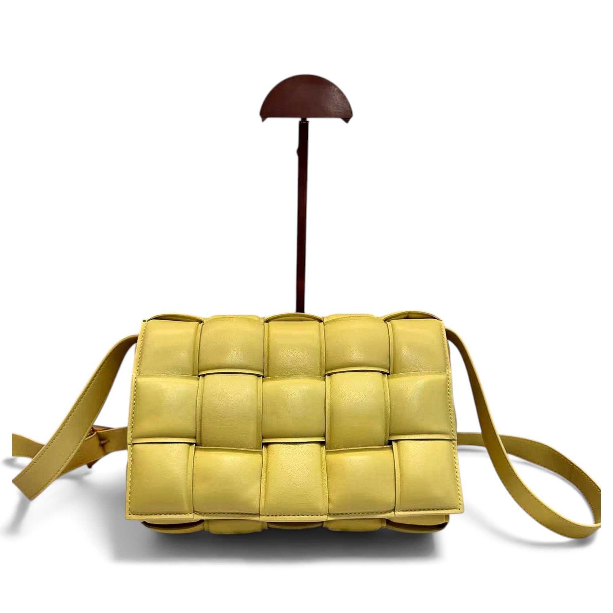 Cassette Padded leather handbag