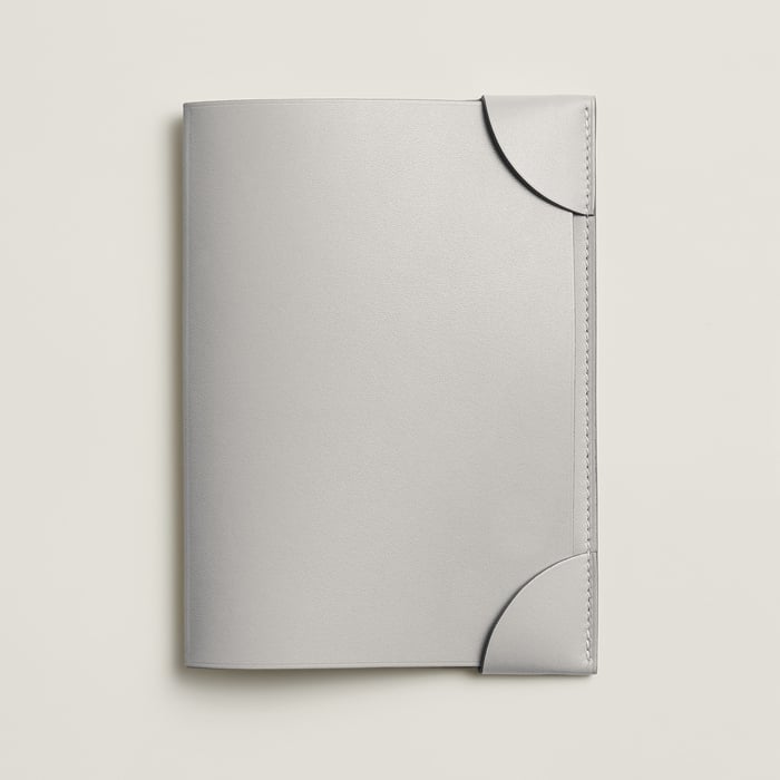 Gris Perle Coins De Malle Passport Holder