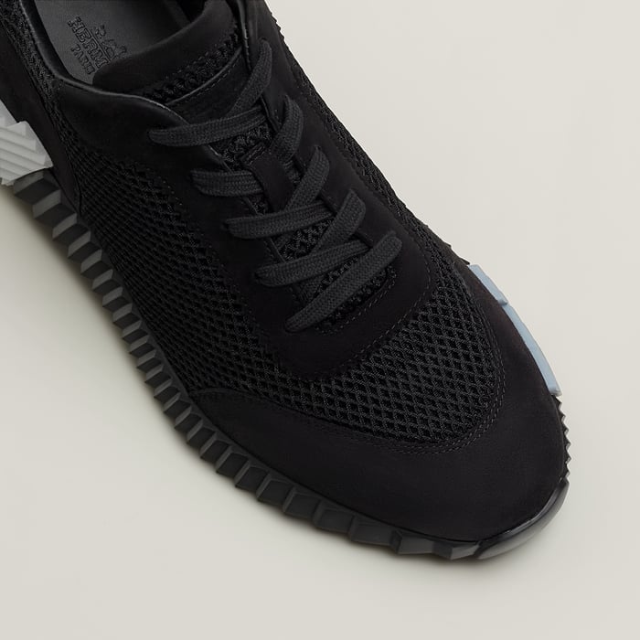 Noir Bouncing Sneaker