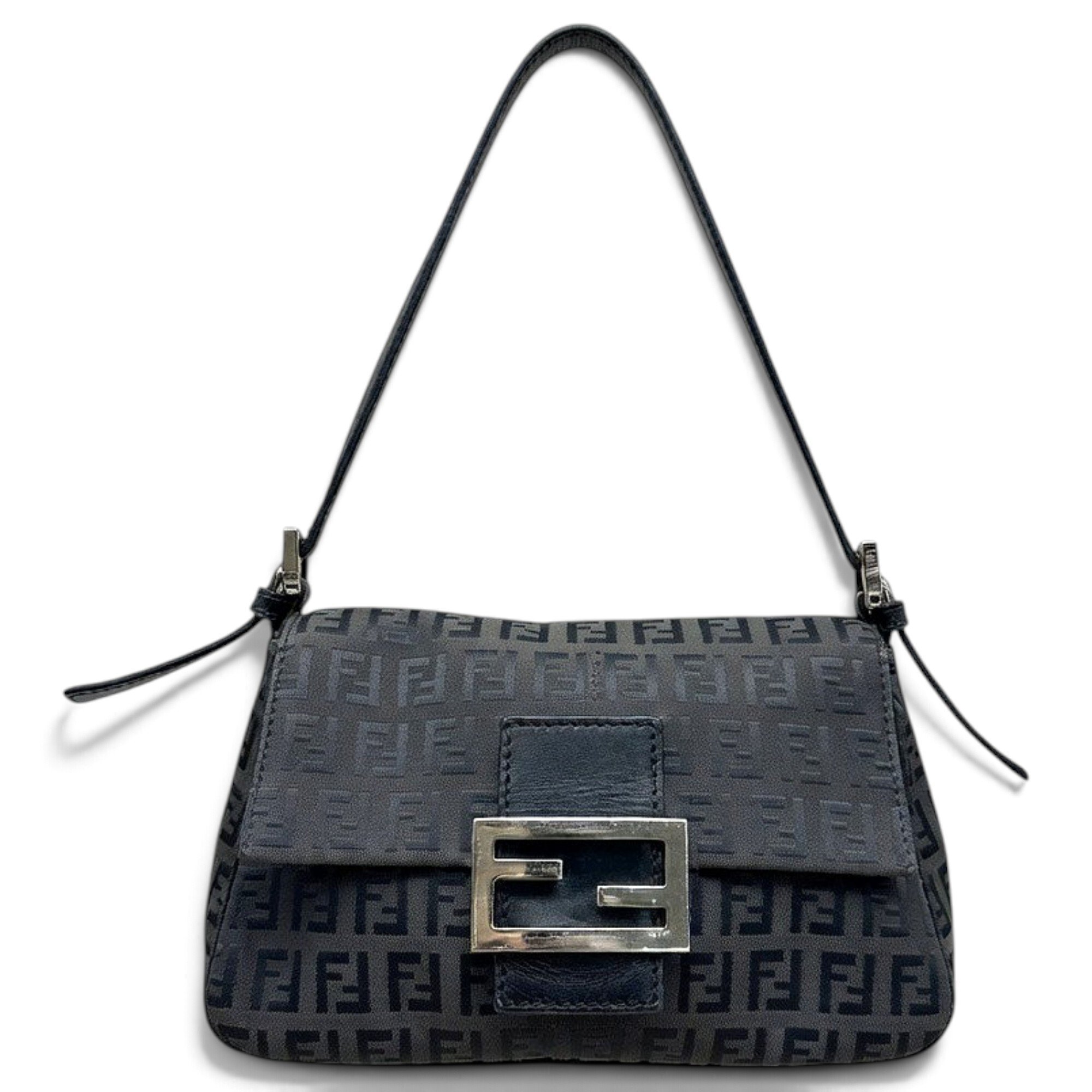 Baguette cloth handbag