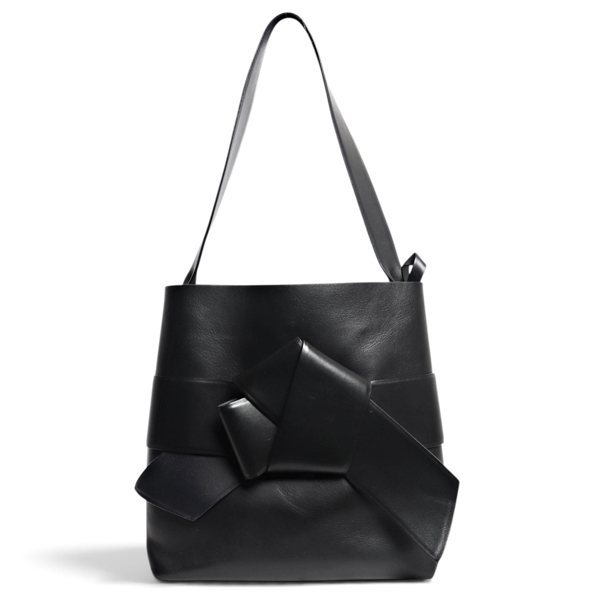 Musubi leather tote
