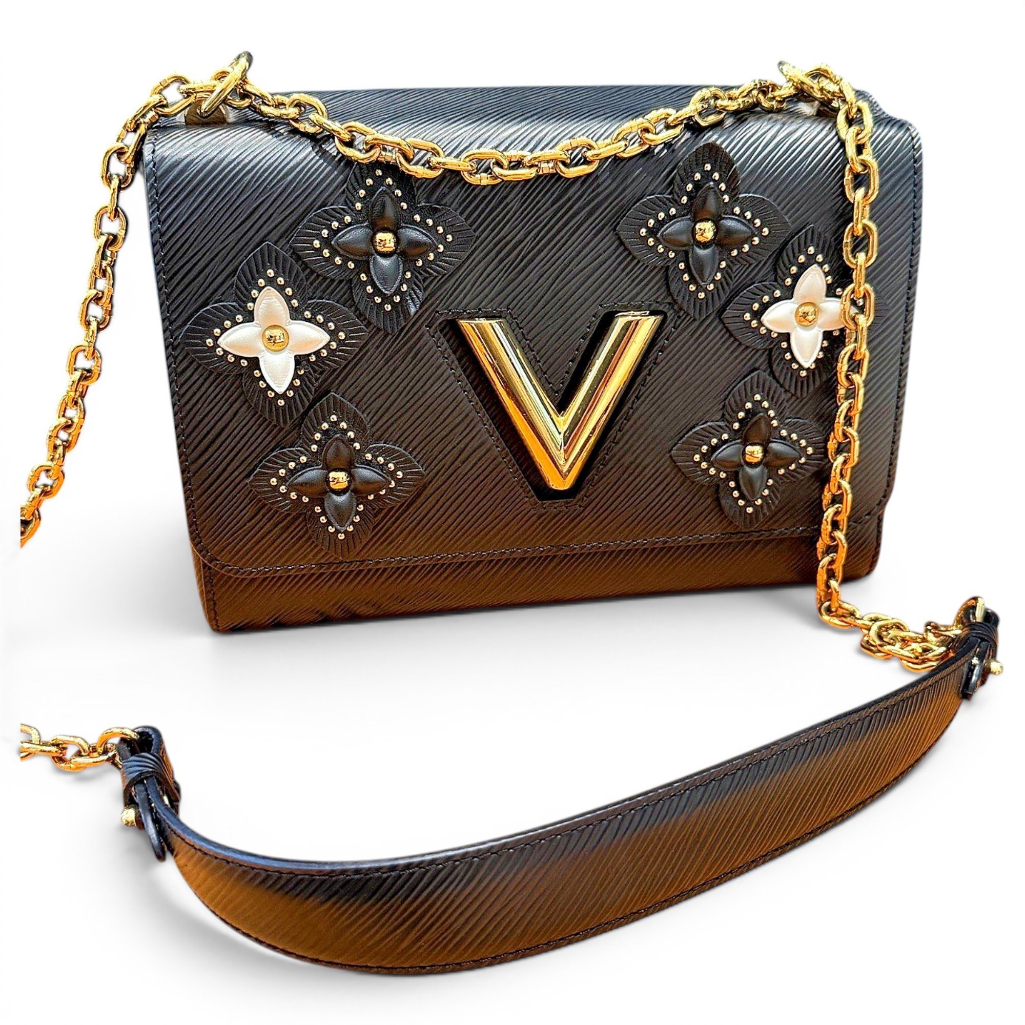Twist leather handbag