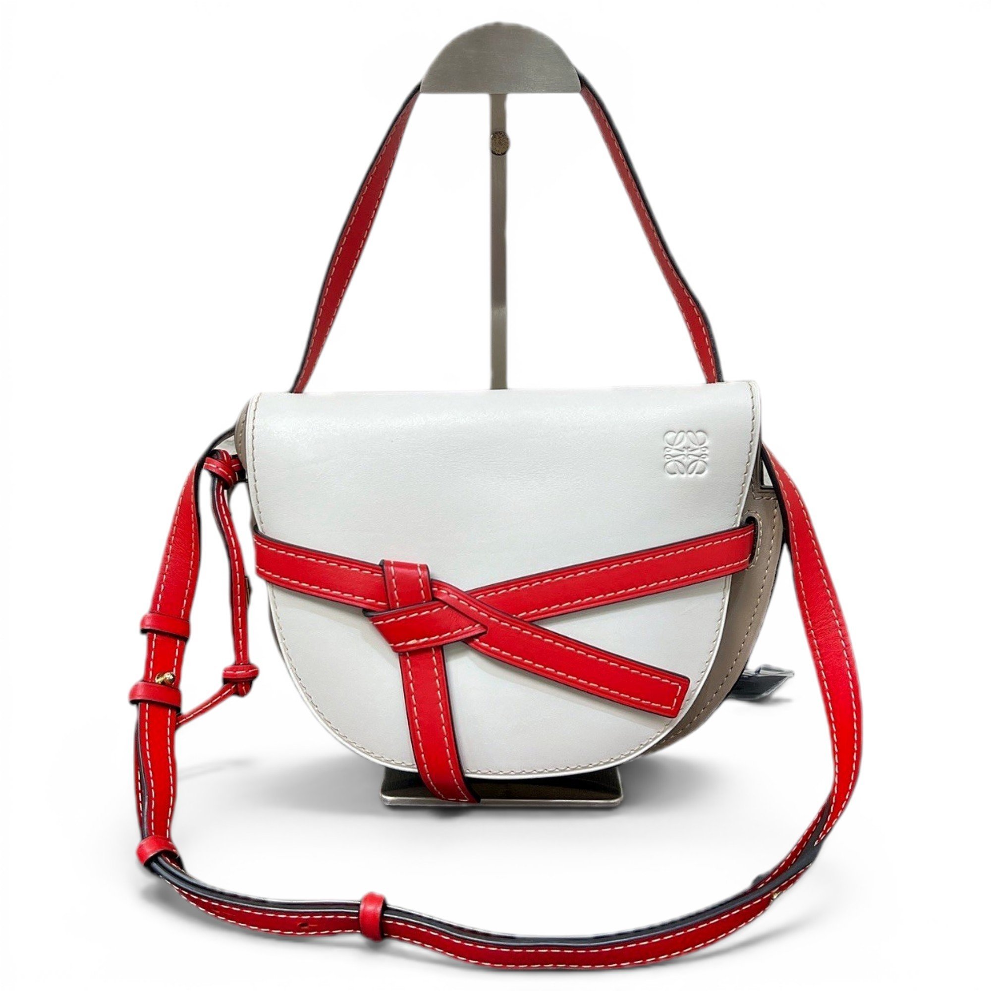 Gate leather handbag