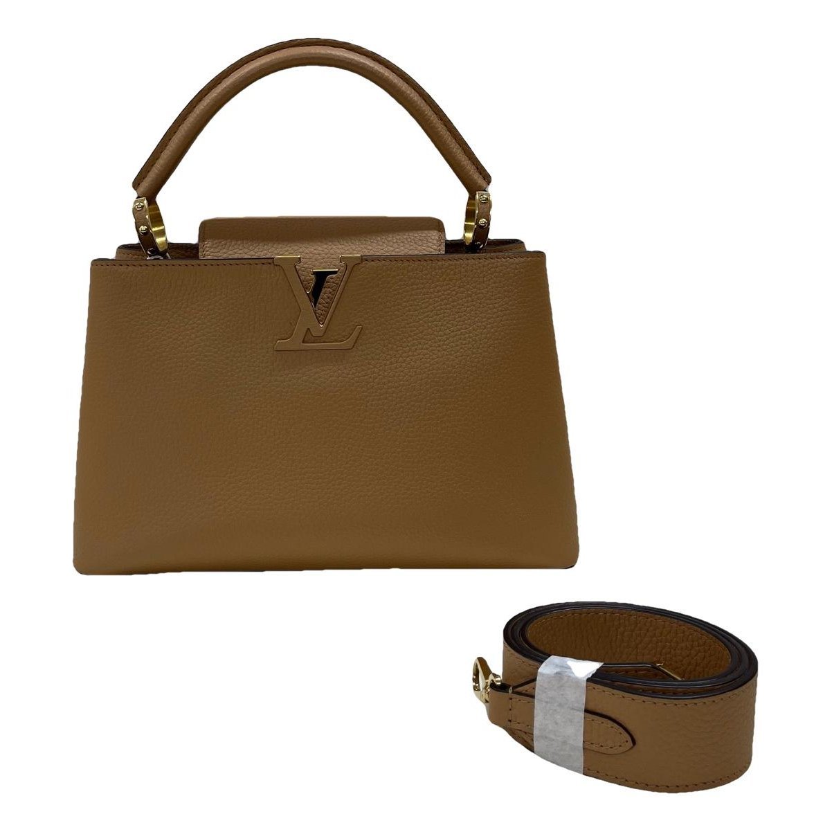 Capucines leather handbag