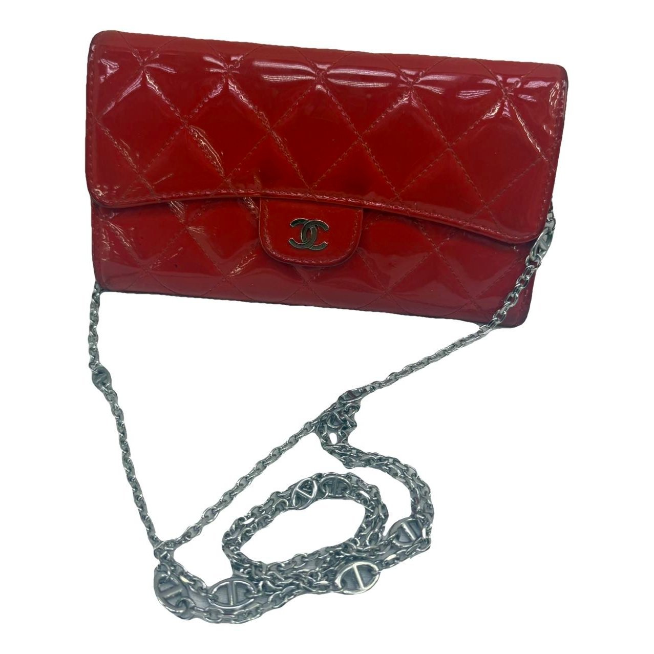 Wallet On Chain patent leather crossbody bag