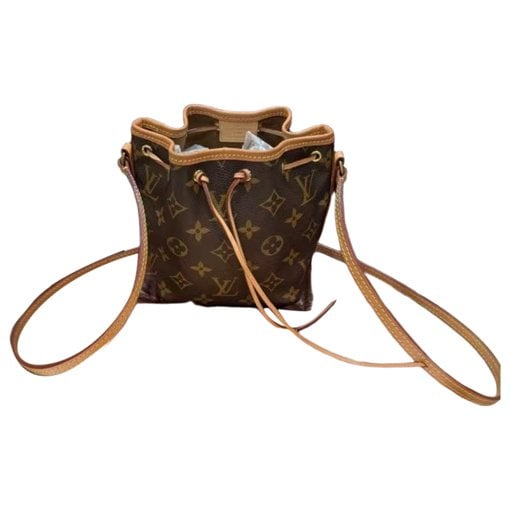 Nano Noé leather handbag