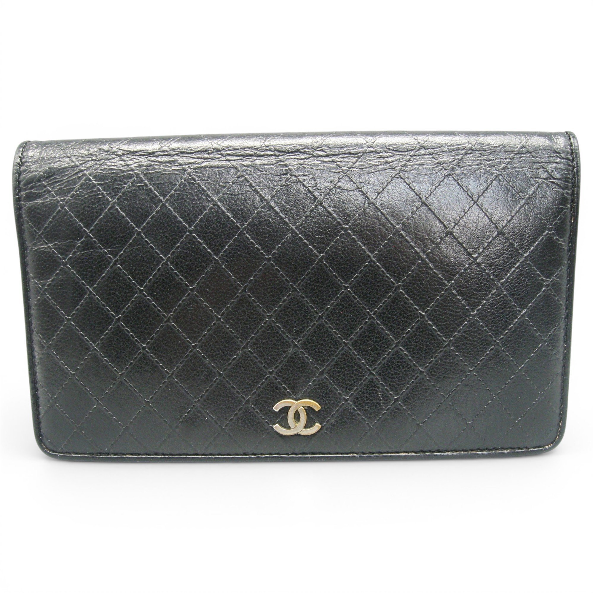 Wallet On Chain Timeless/Classique leather crossbody bag