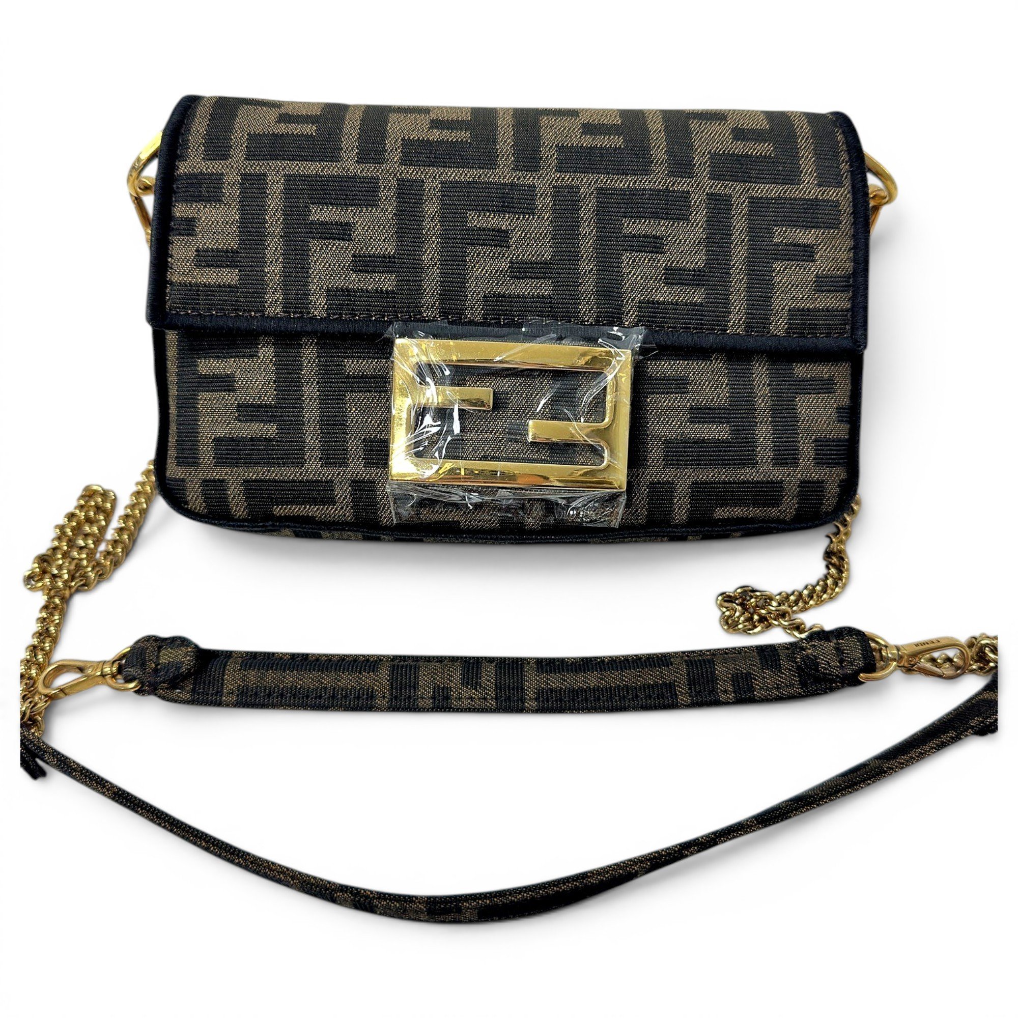 Baguette cloth handbag