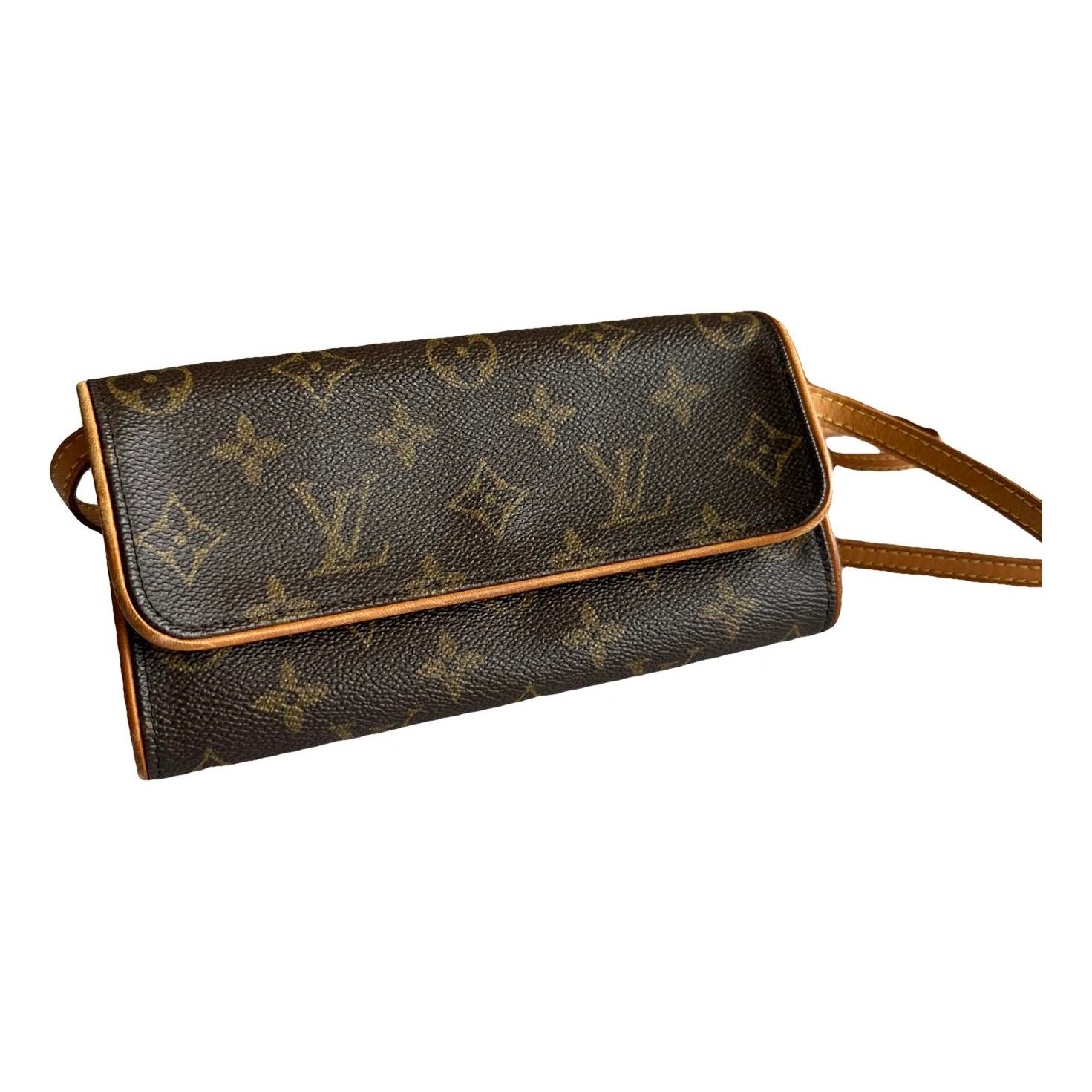 Florentine leather clutch bag