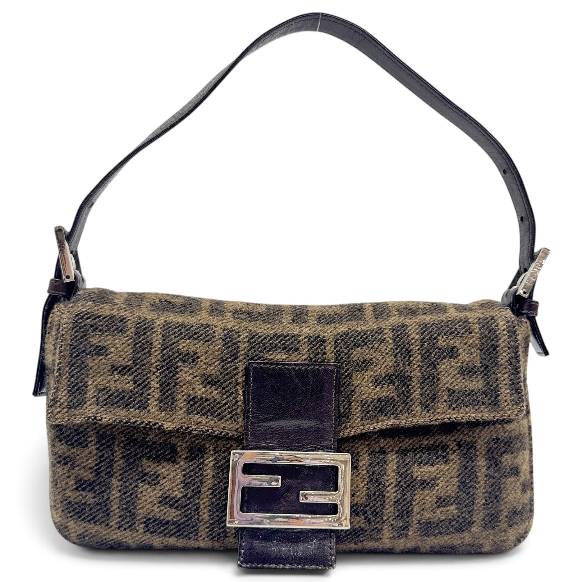 Baguette cashmere handbag