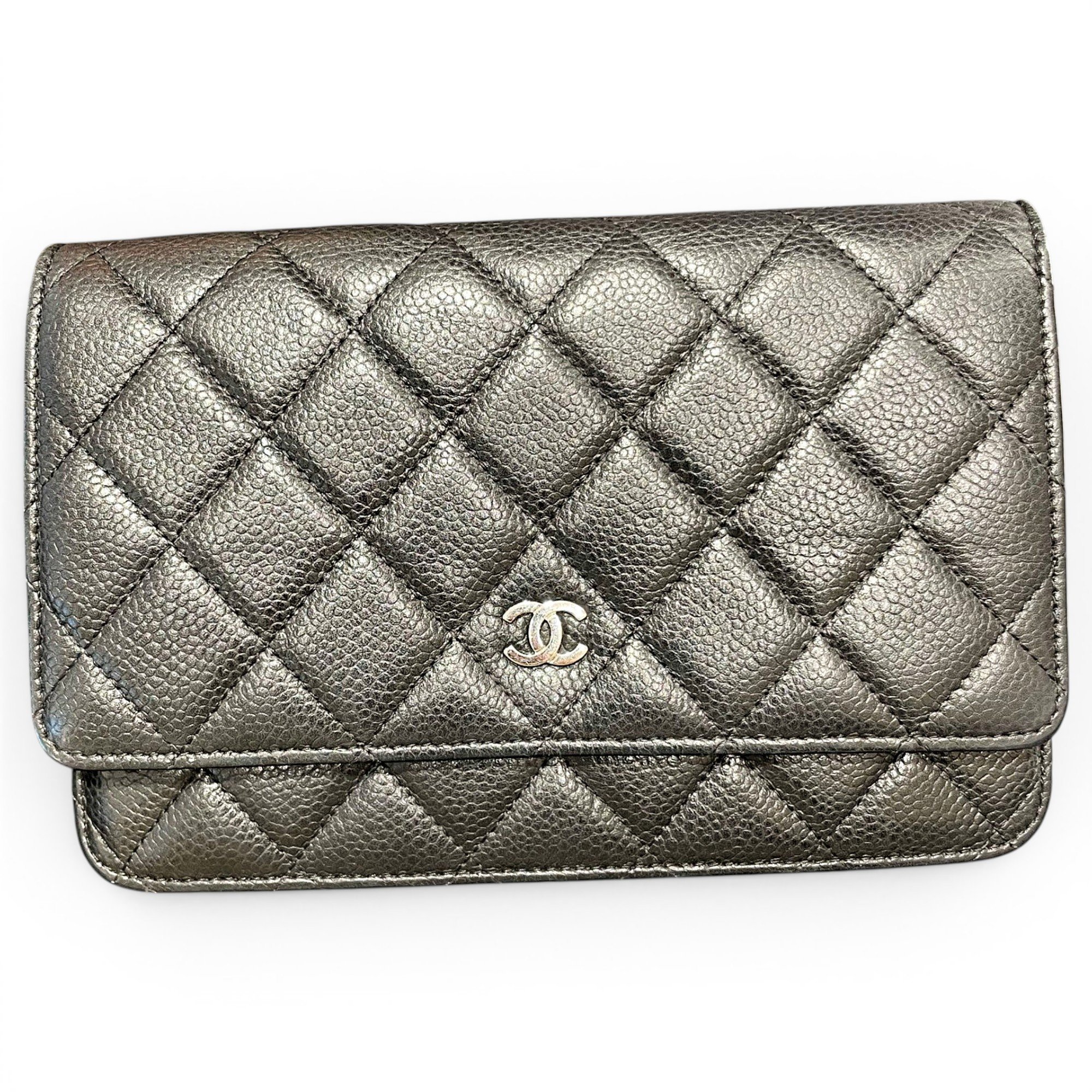 Wallet On Chain Timeless/Classique leather crossbody bag