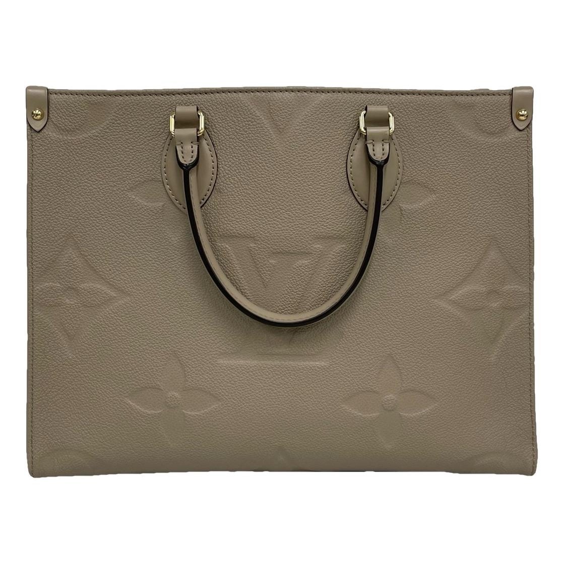 Onthego leather handbag