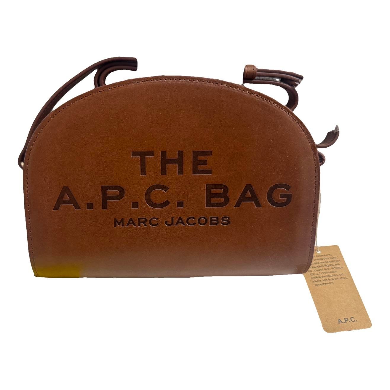 Marc Jacobs Leather crossbody bag