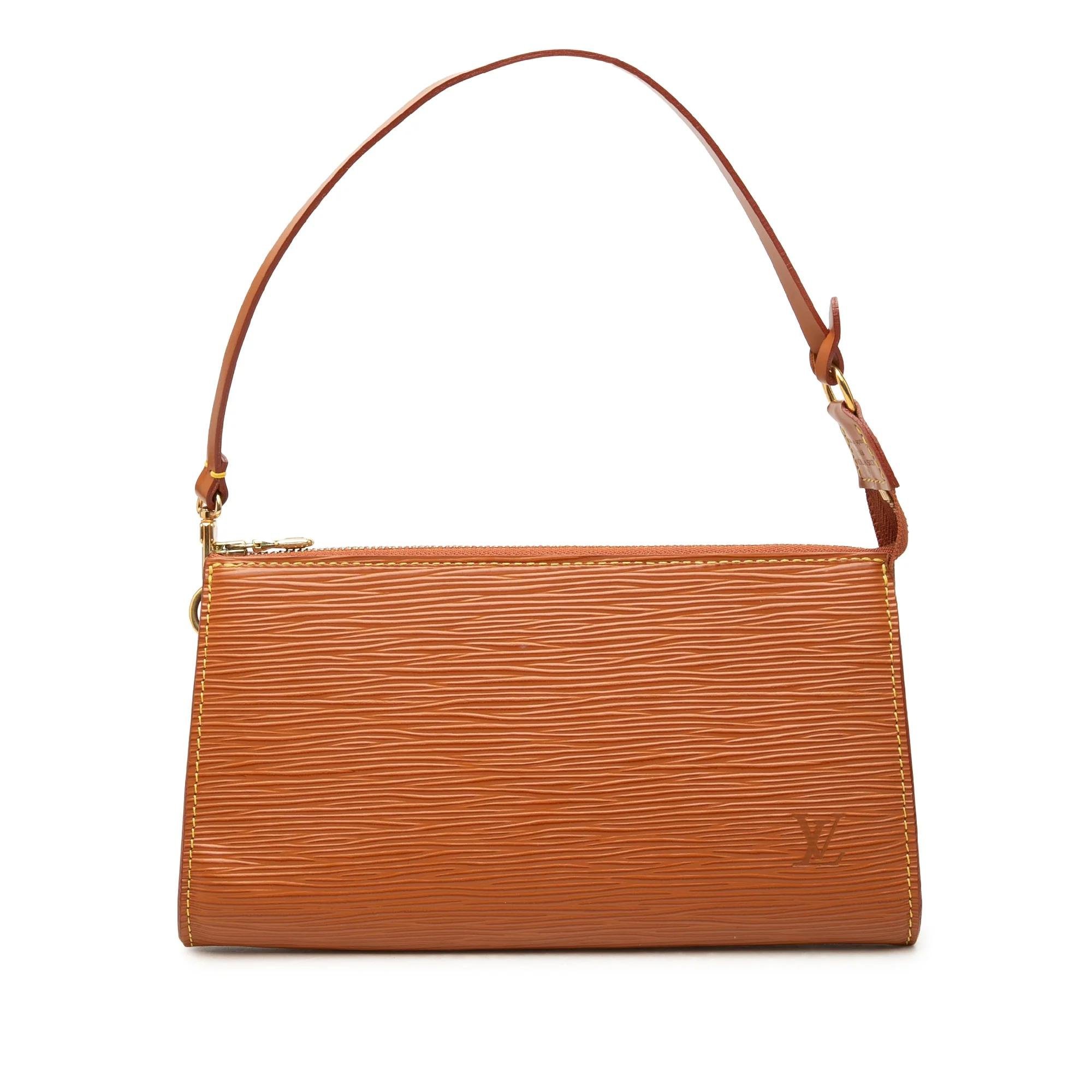 Pochette Accessoire leather handbag