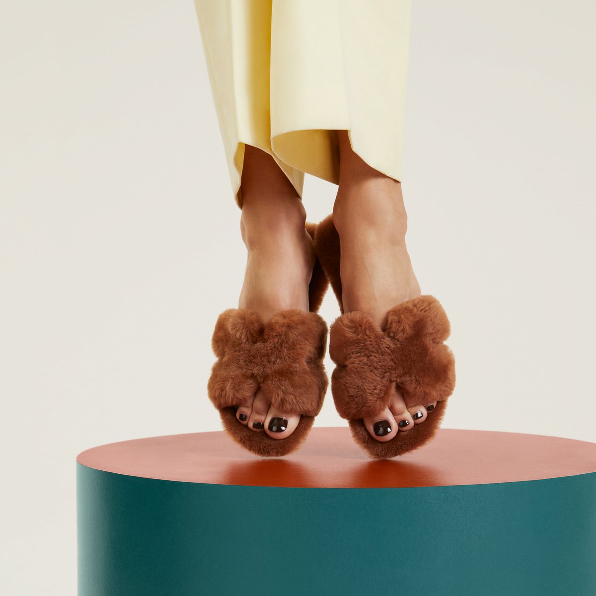 Oran sandal
