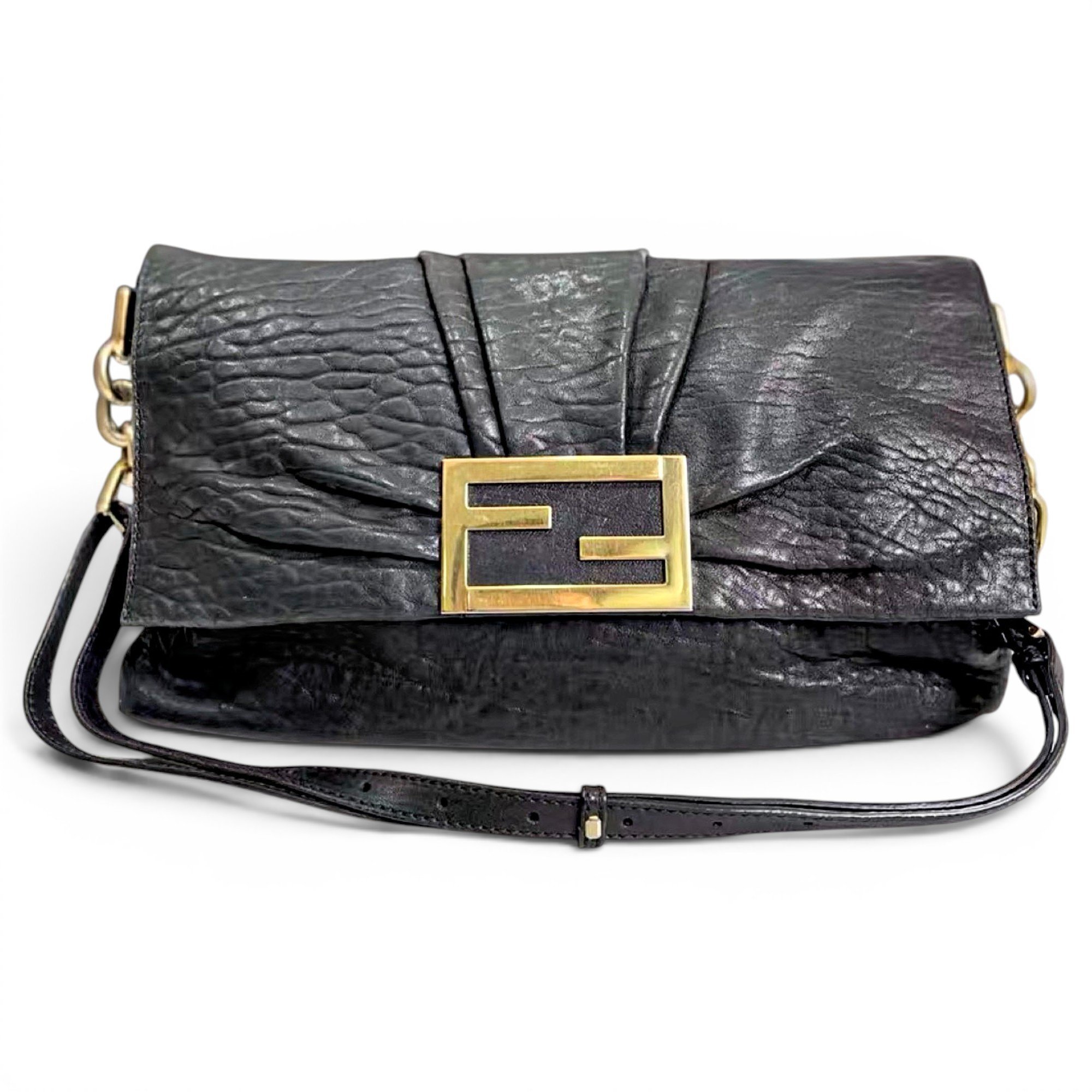 Baguette leather handbag