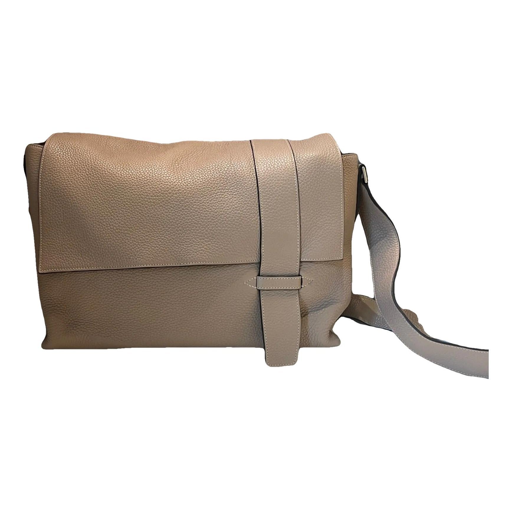 Leather crossbody bag