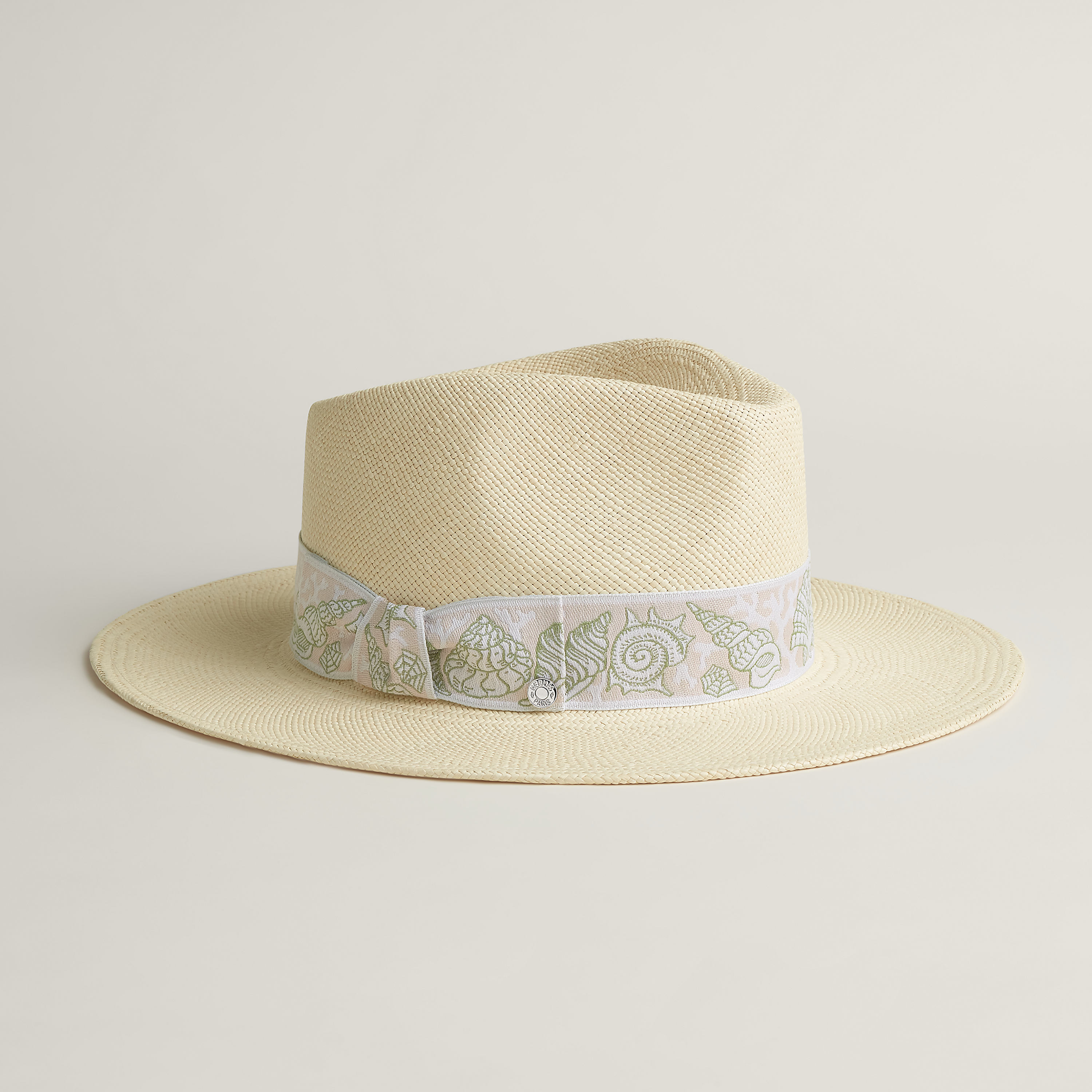 Izia Seashell hat