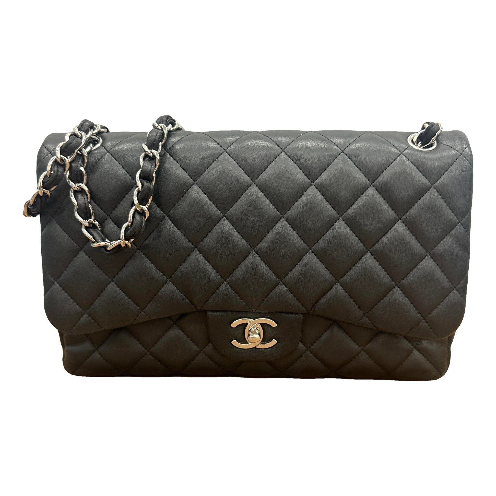 Timeless/Classique leather handbag