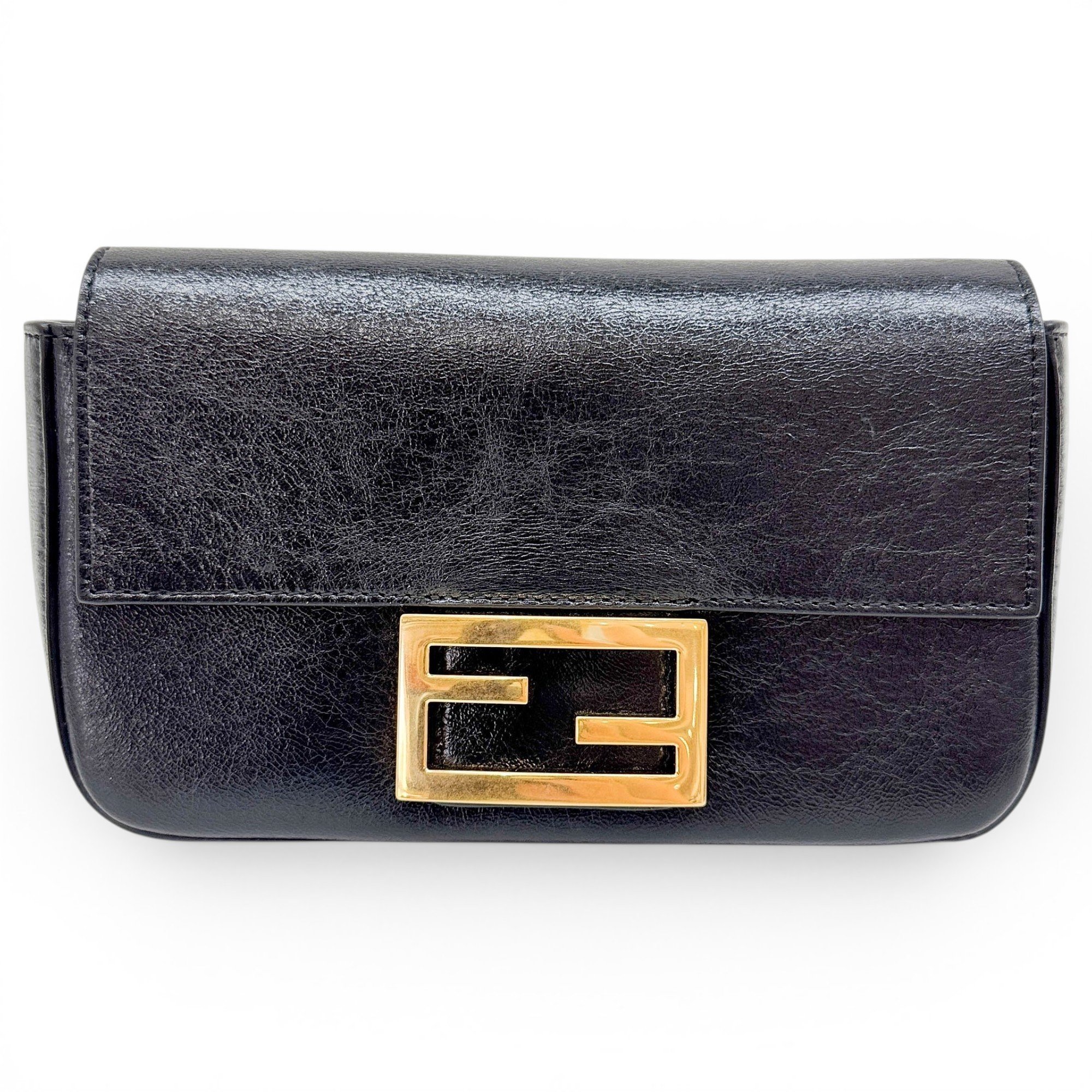 Baguette leather handbag