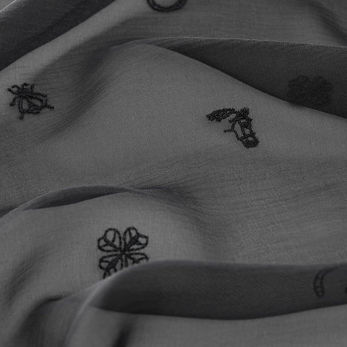 Noir Multicharms Embroidered Scarf 100