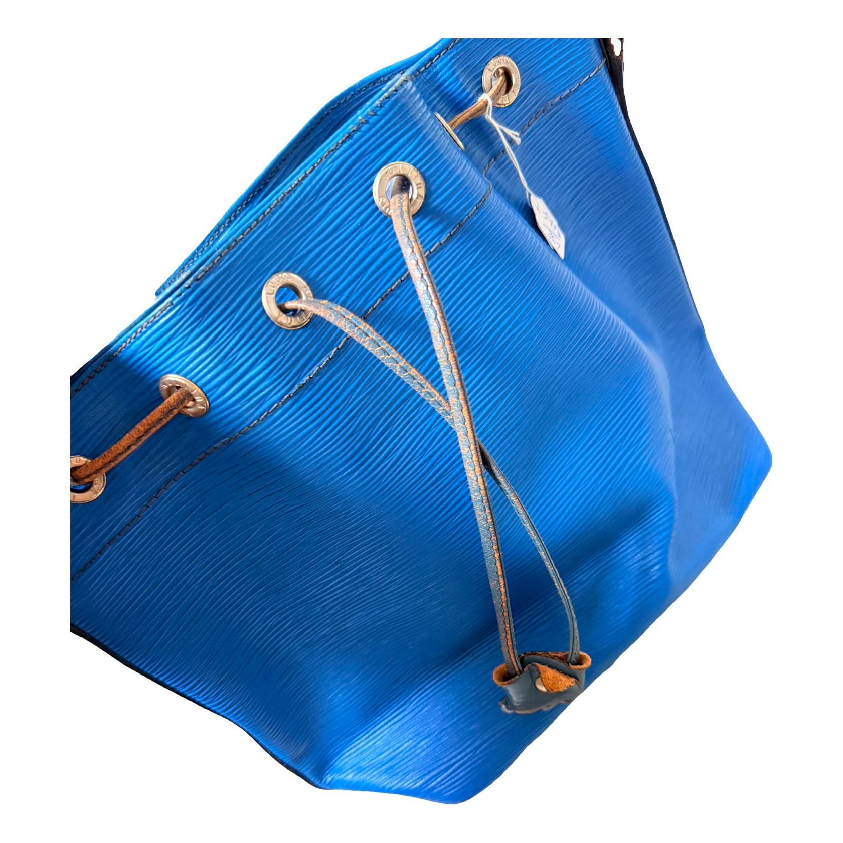 Noé leather handbag