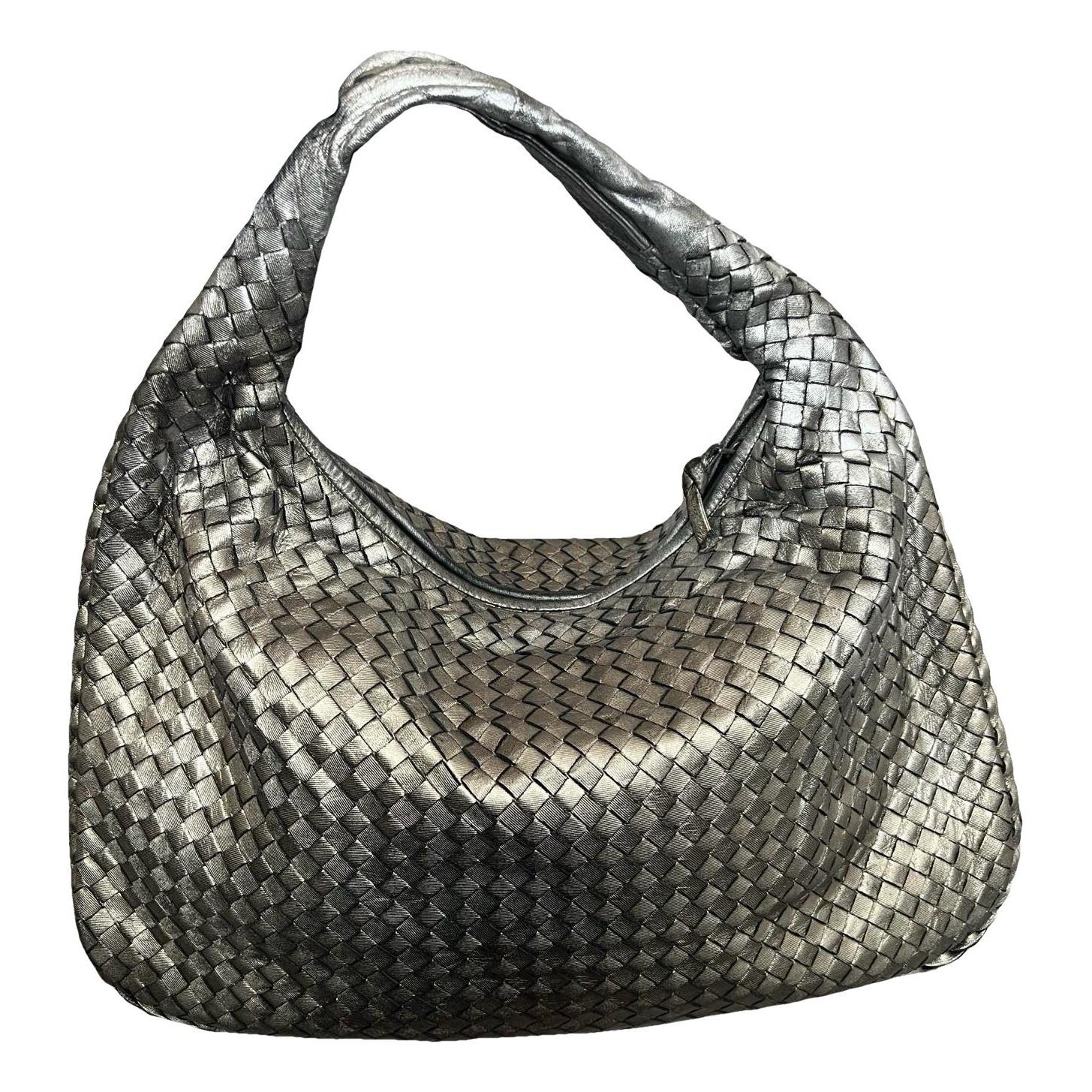 Veneta leather handbag