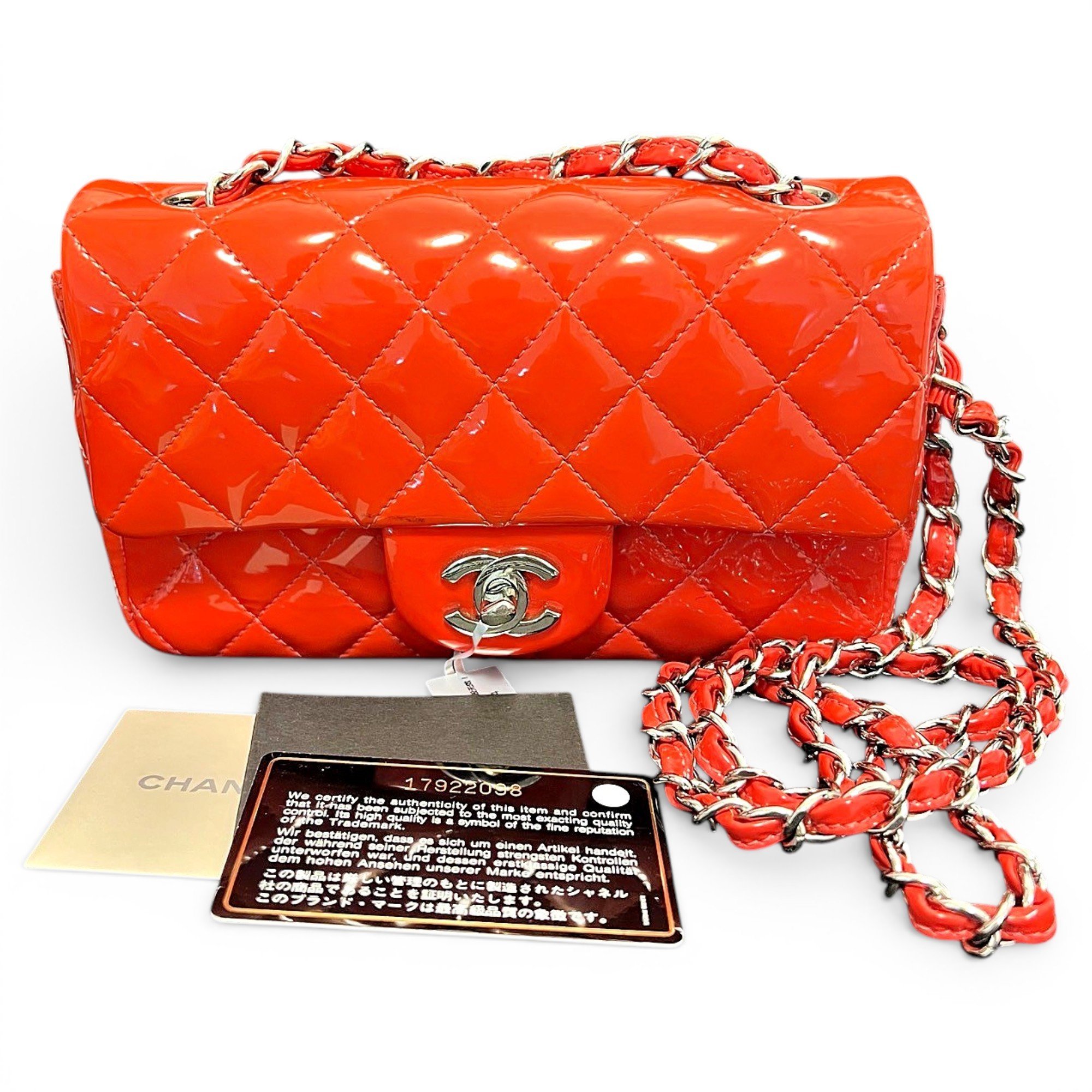 Timeless/Classique patent leather handbag