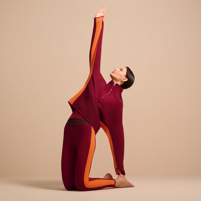 Yoga pullover