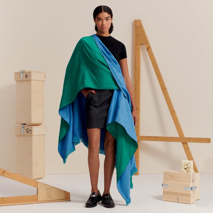 Cold Colors New Libris Reversible Cape