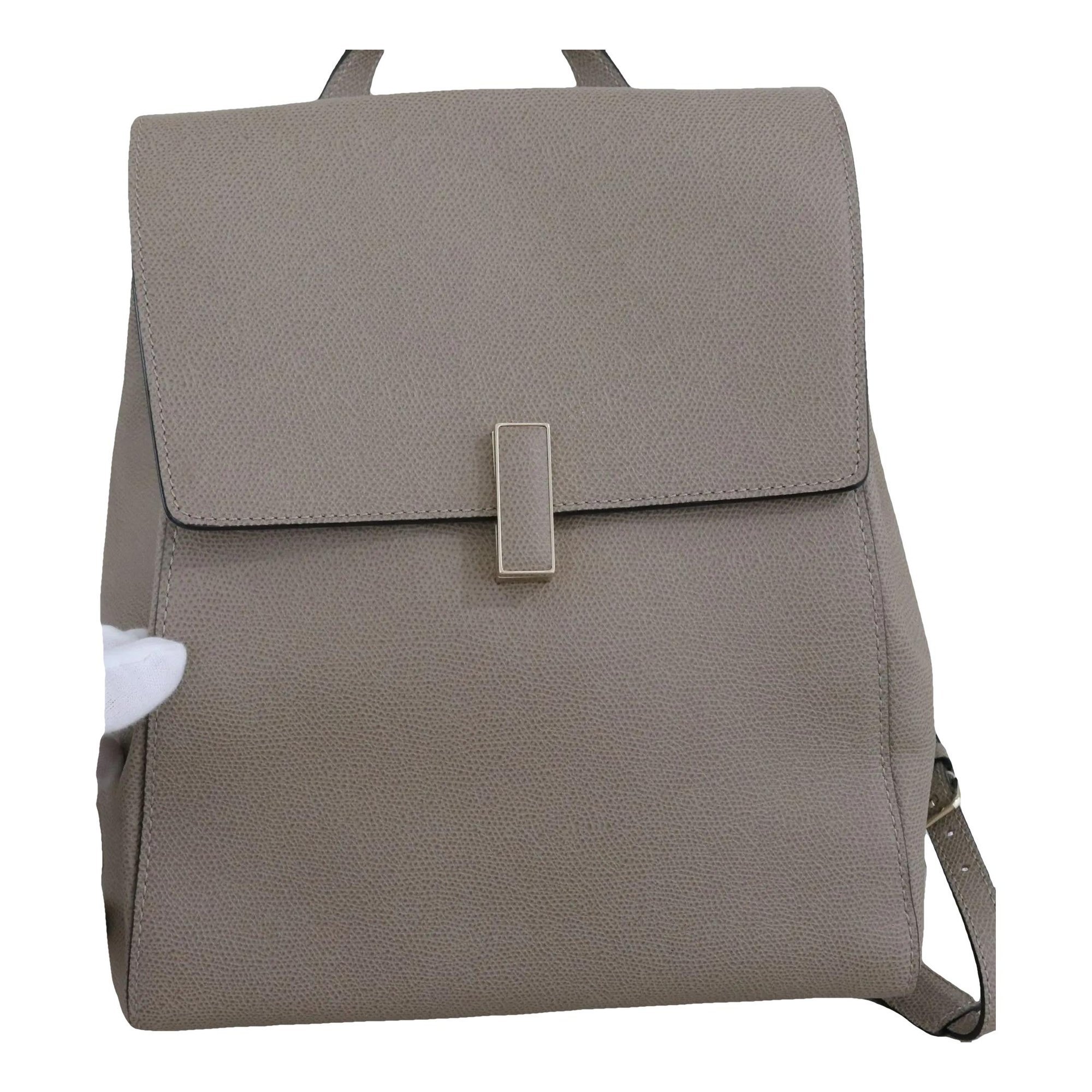 Iside leather backpack