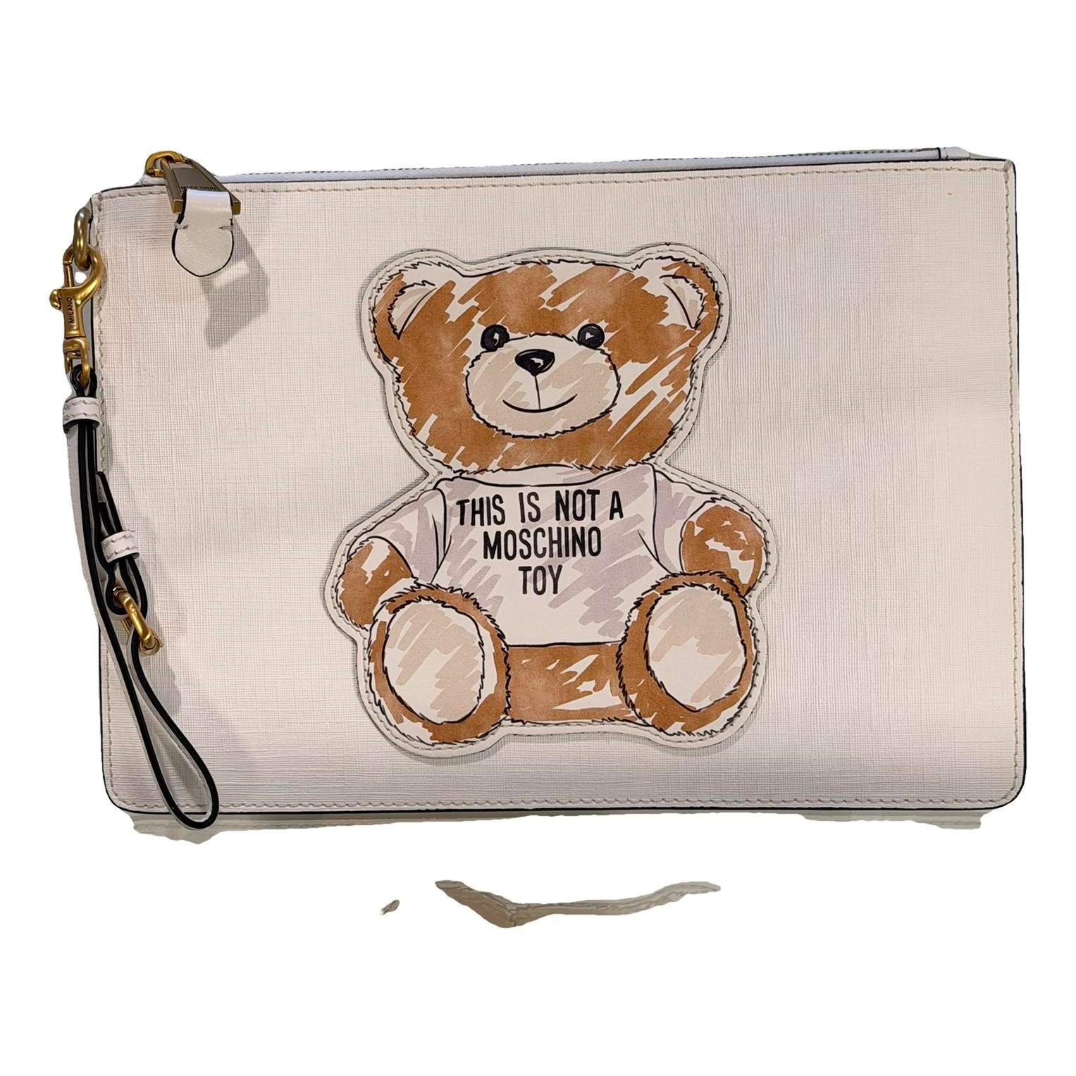 Leather clutch bag